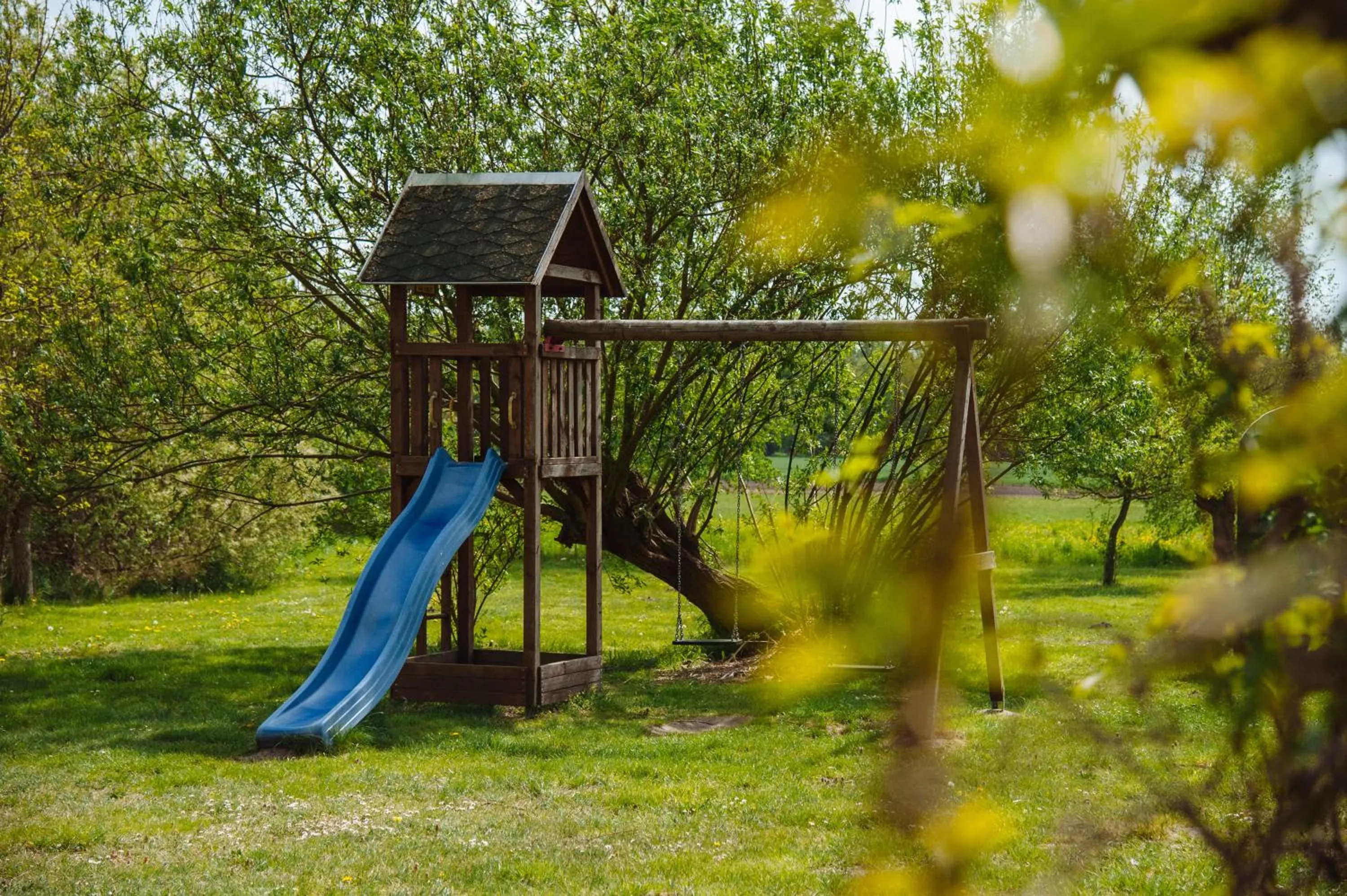Children play ground in Apartmenthaus Kaiser Friedrich