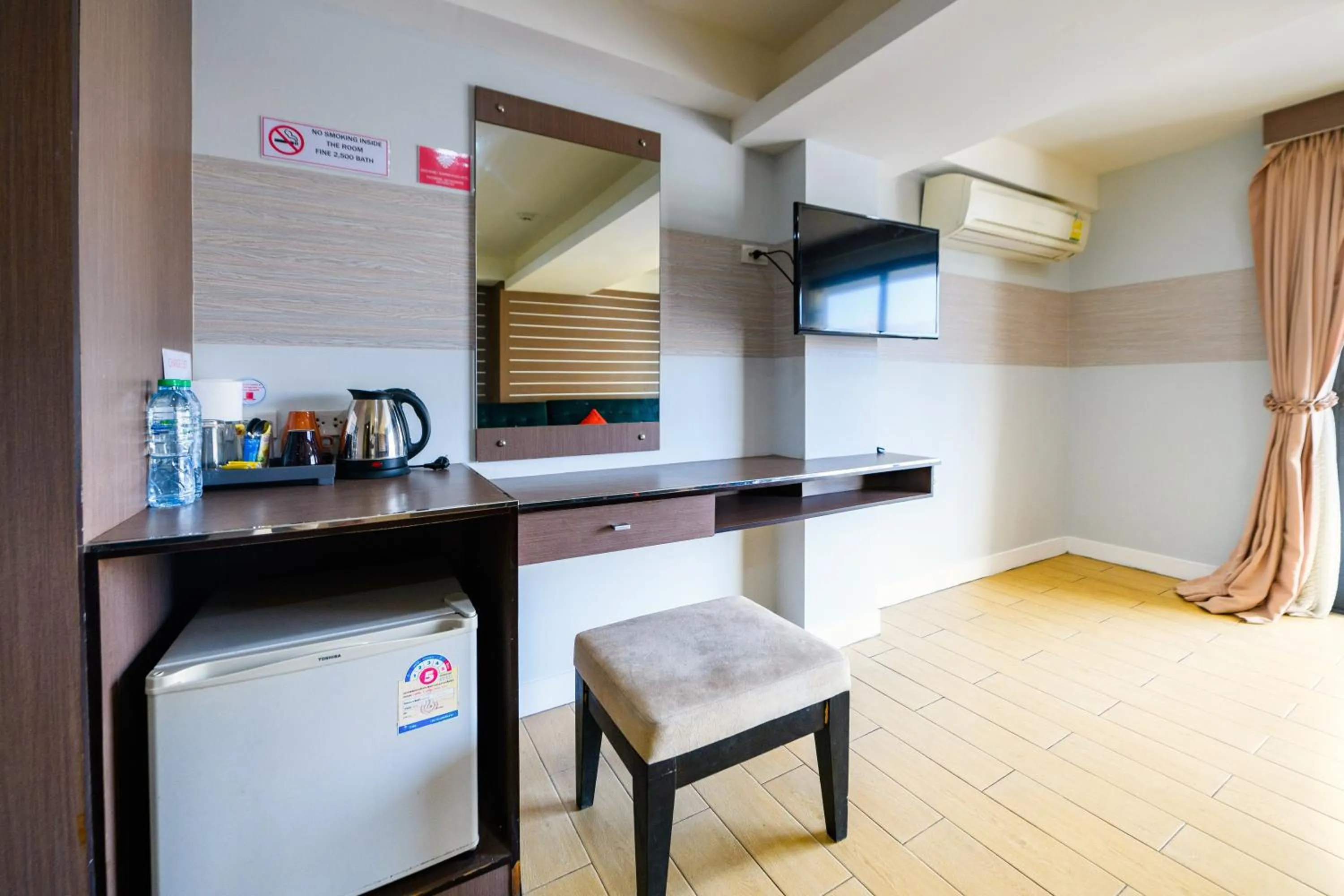 hair dresser in Scandia Beach Hotel