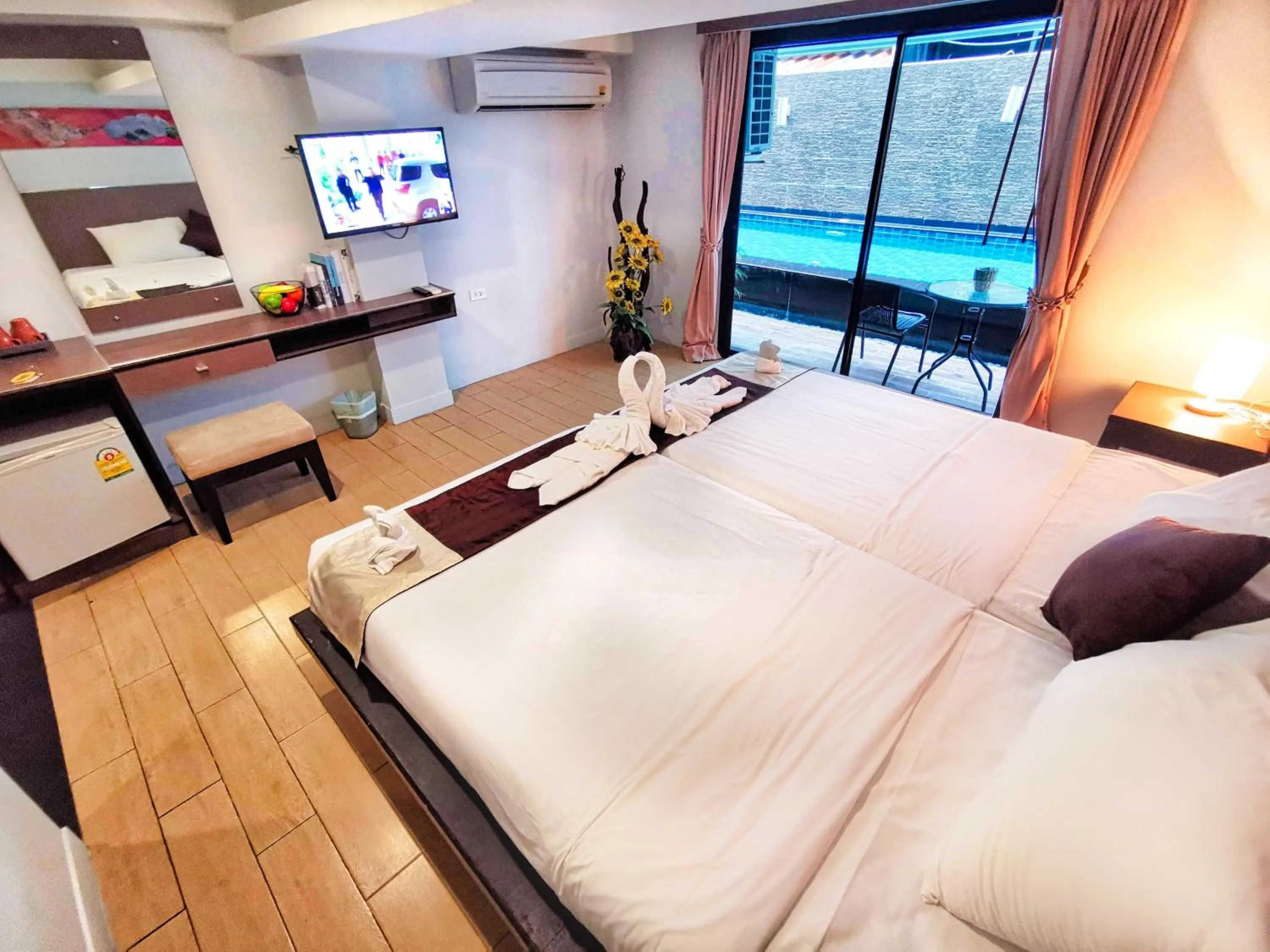 Bedroom, Bed in Scandia Beach Hotel