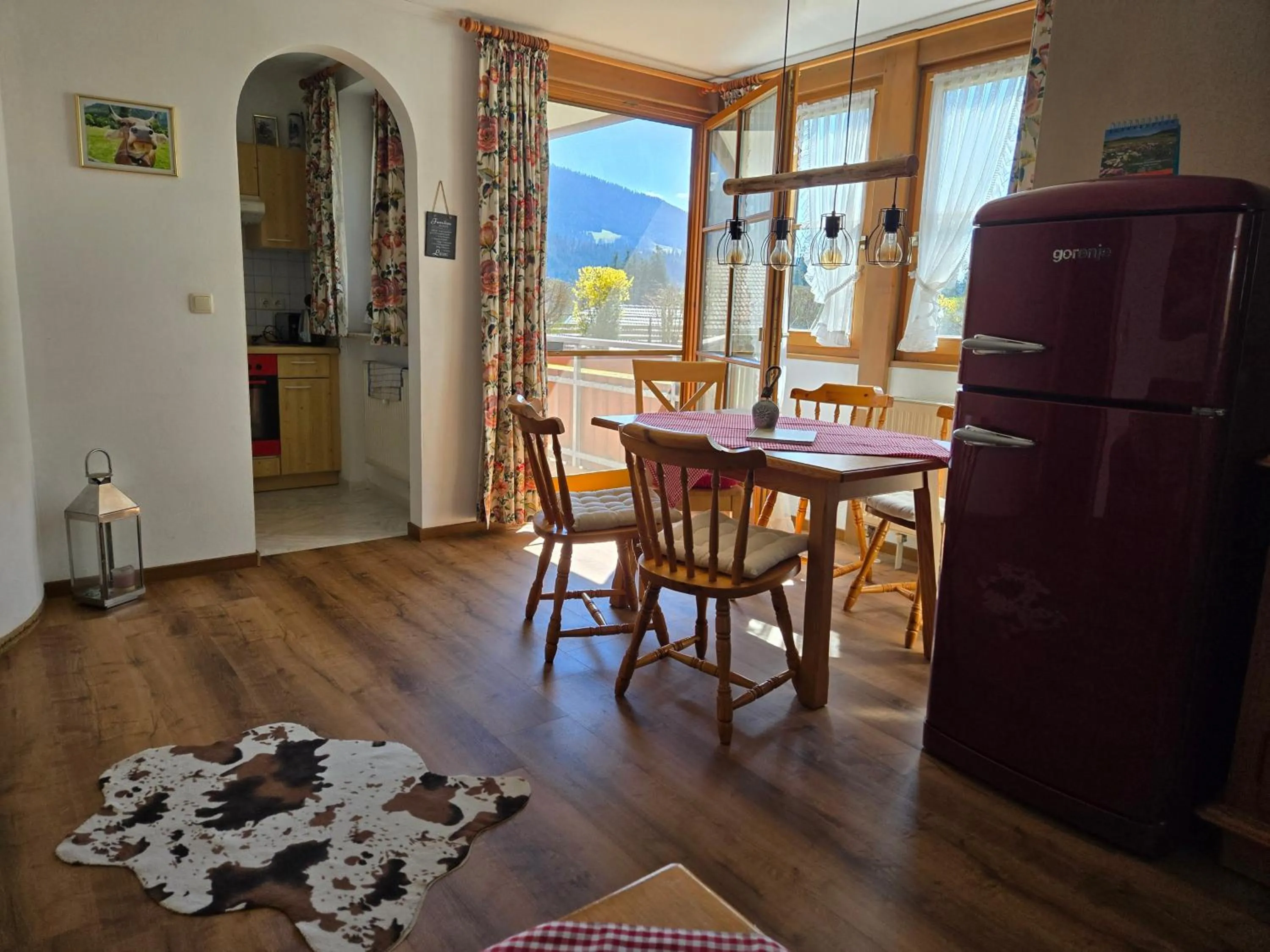 Kitchen or kitchenette in Landhaus Eibelesee