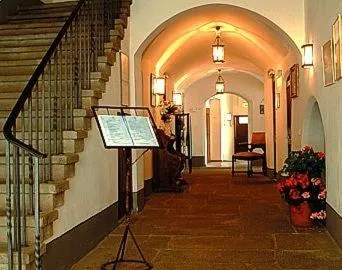 Lobby or reception in Romantik Hotel Tuchmacher