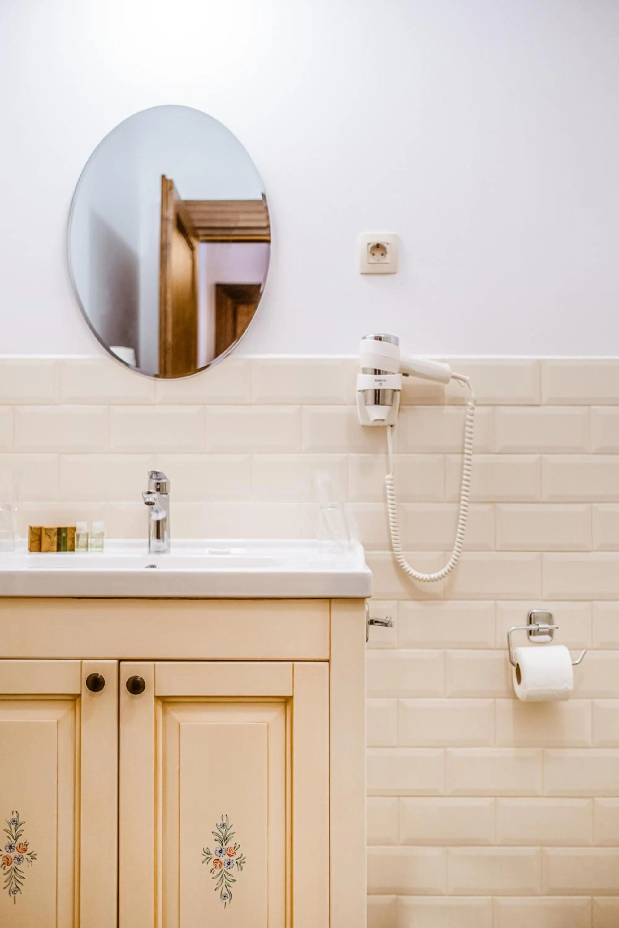 Bathroom in CASA CHITIC - Str Nicolae Balcescu 13