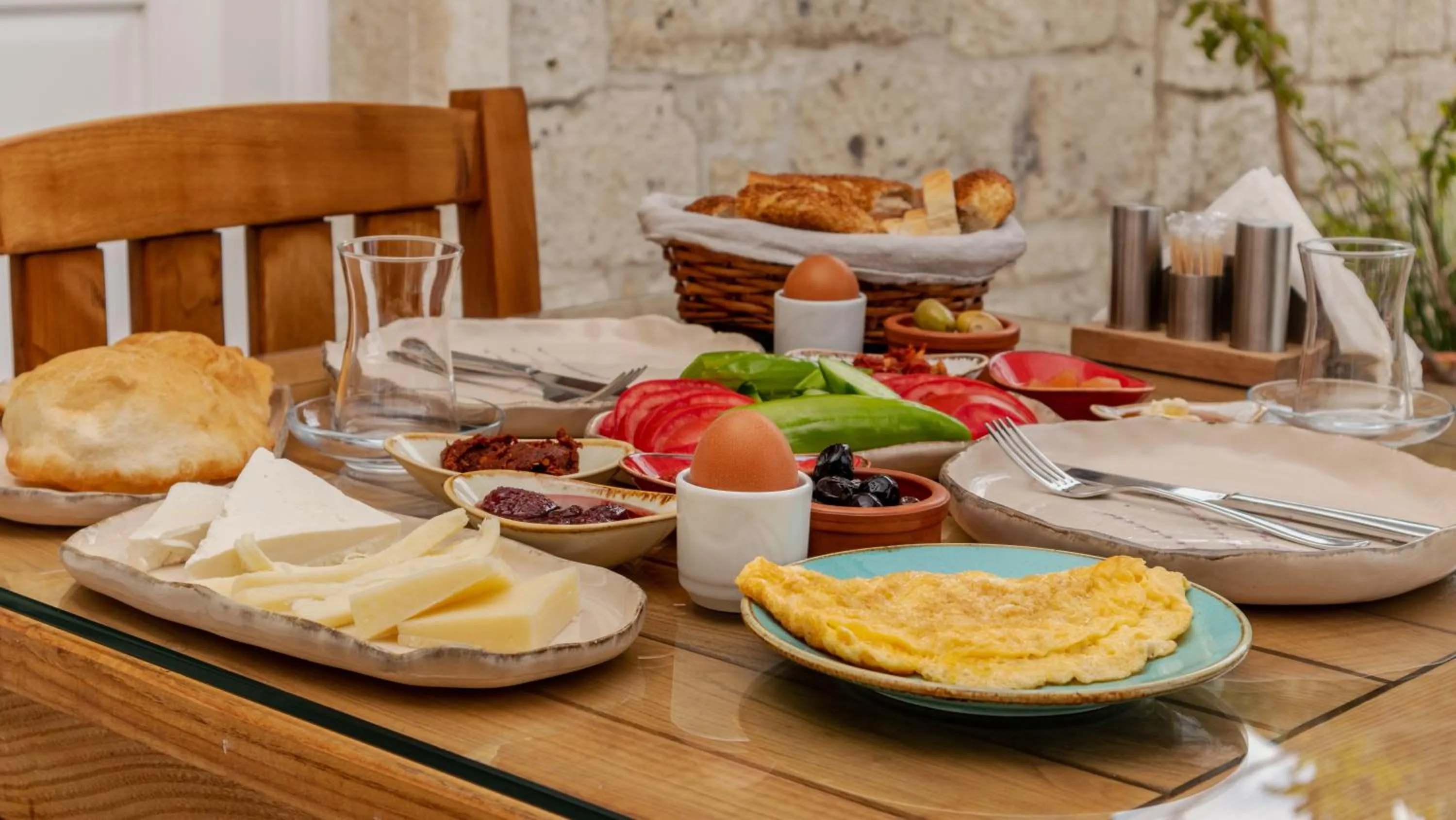 Breakfast in Avlu Alaçatı Boutique Hotel