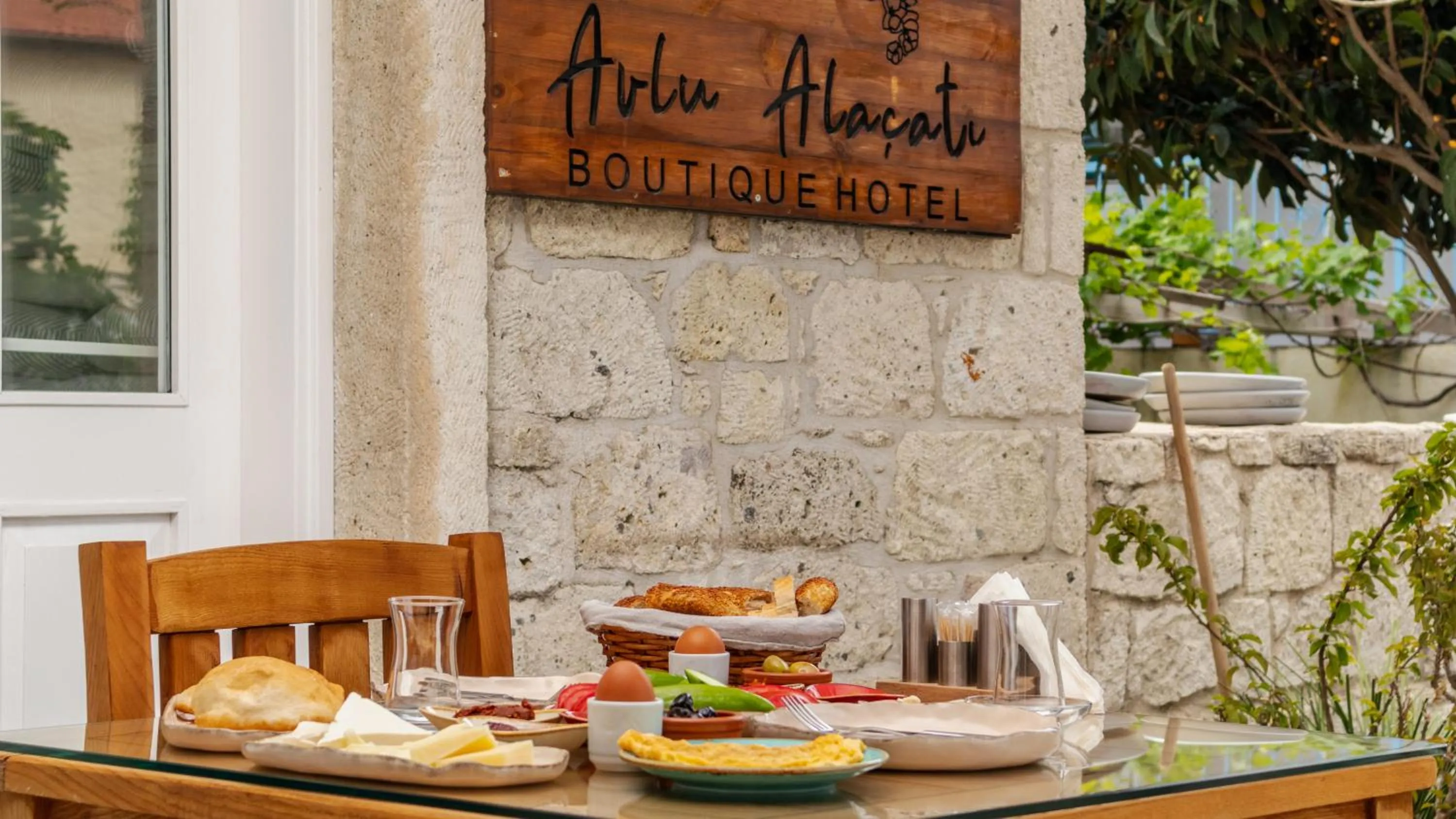 Breakfast in Avlu Alaçatı Boutique Hotel