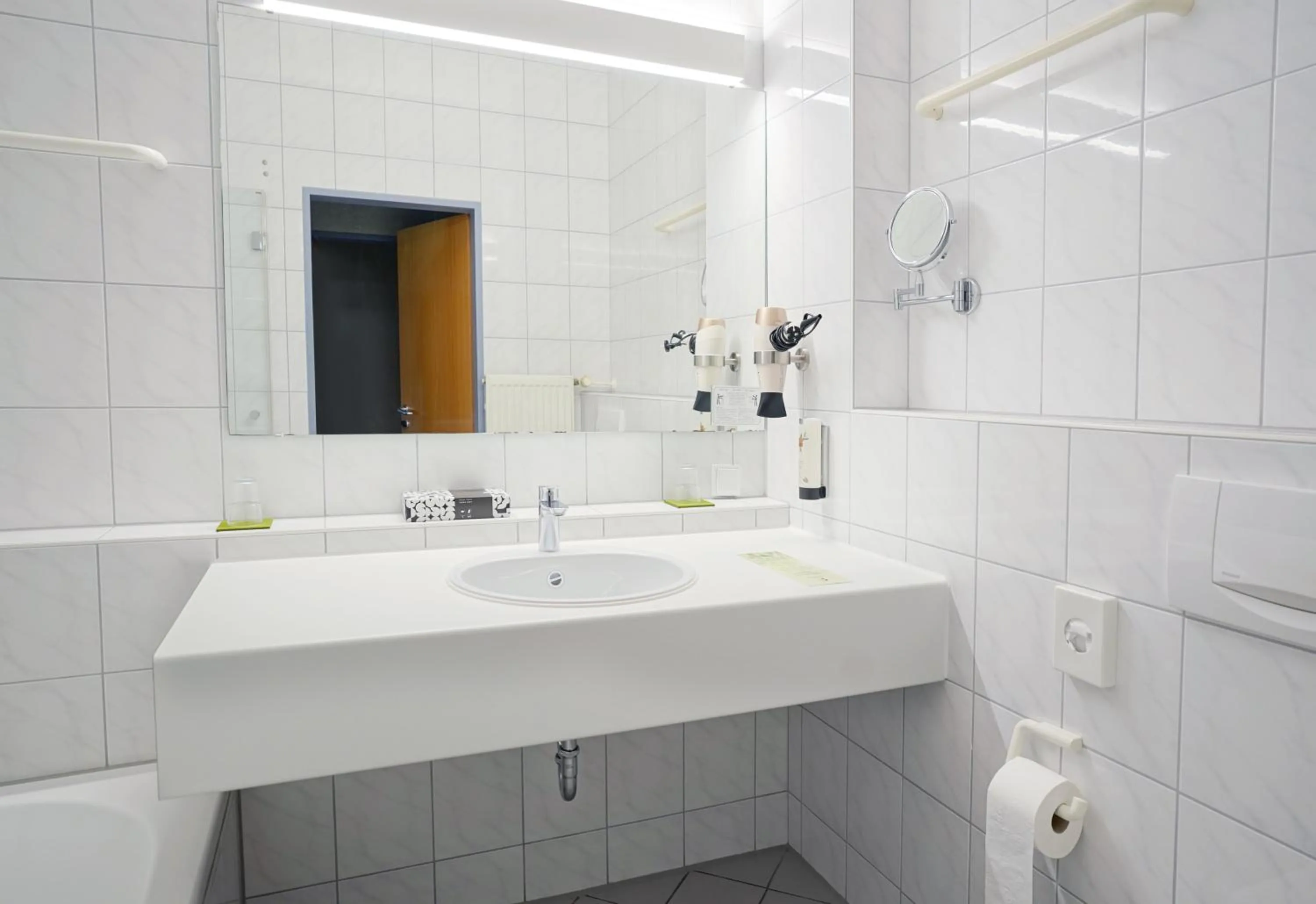 Shower in Hotel Bessunger Forst