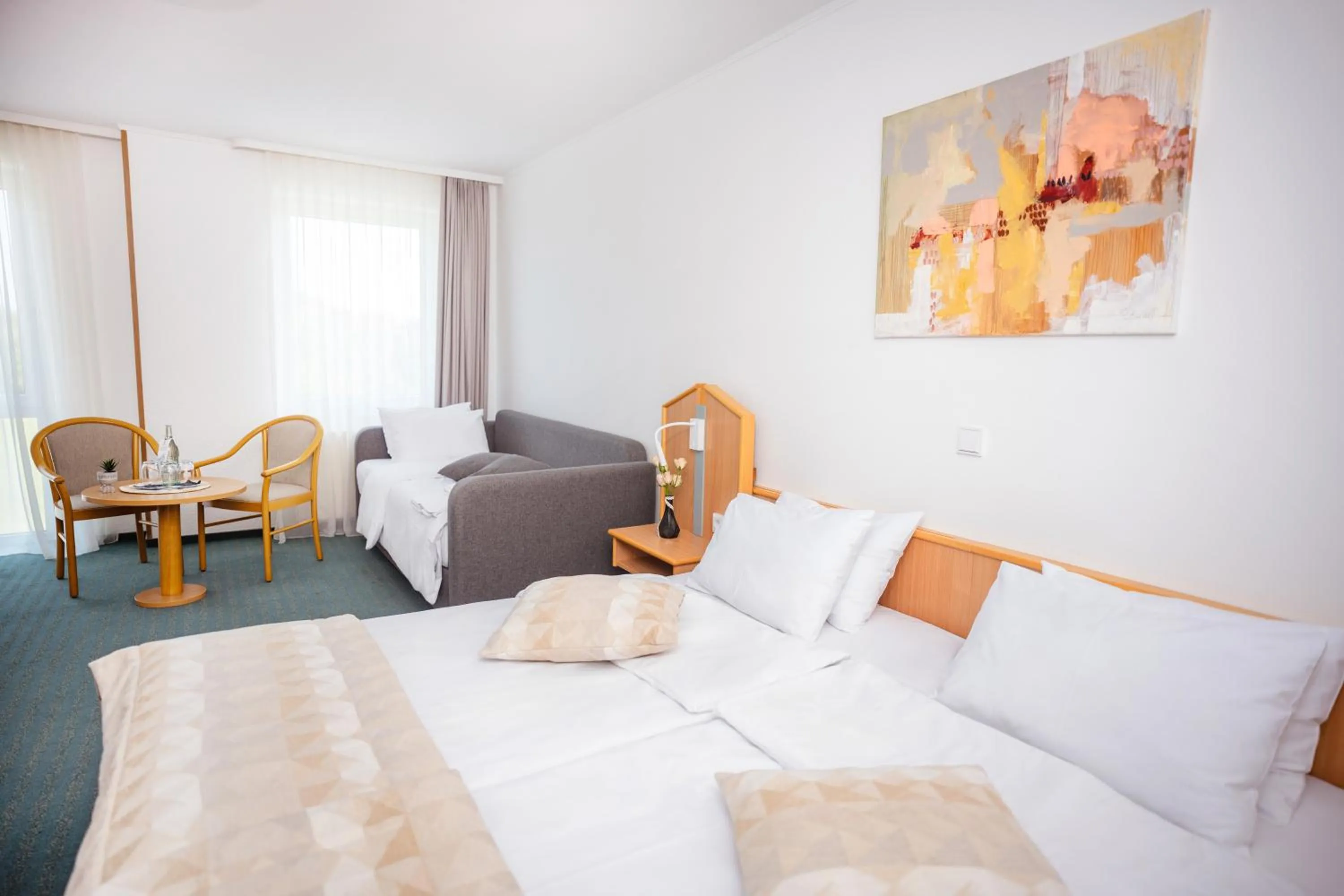 Photo of the whole room, Bed in Hotel Bessunger Forst