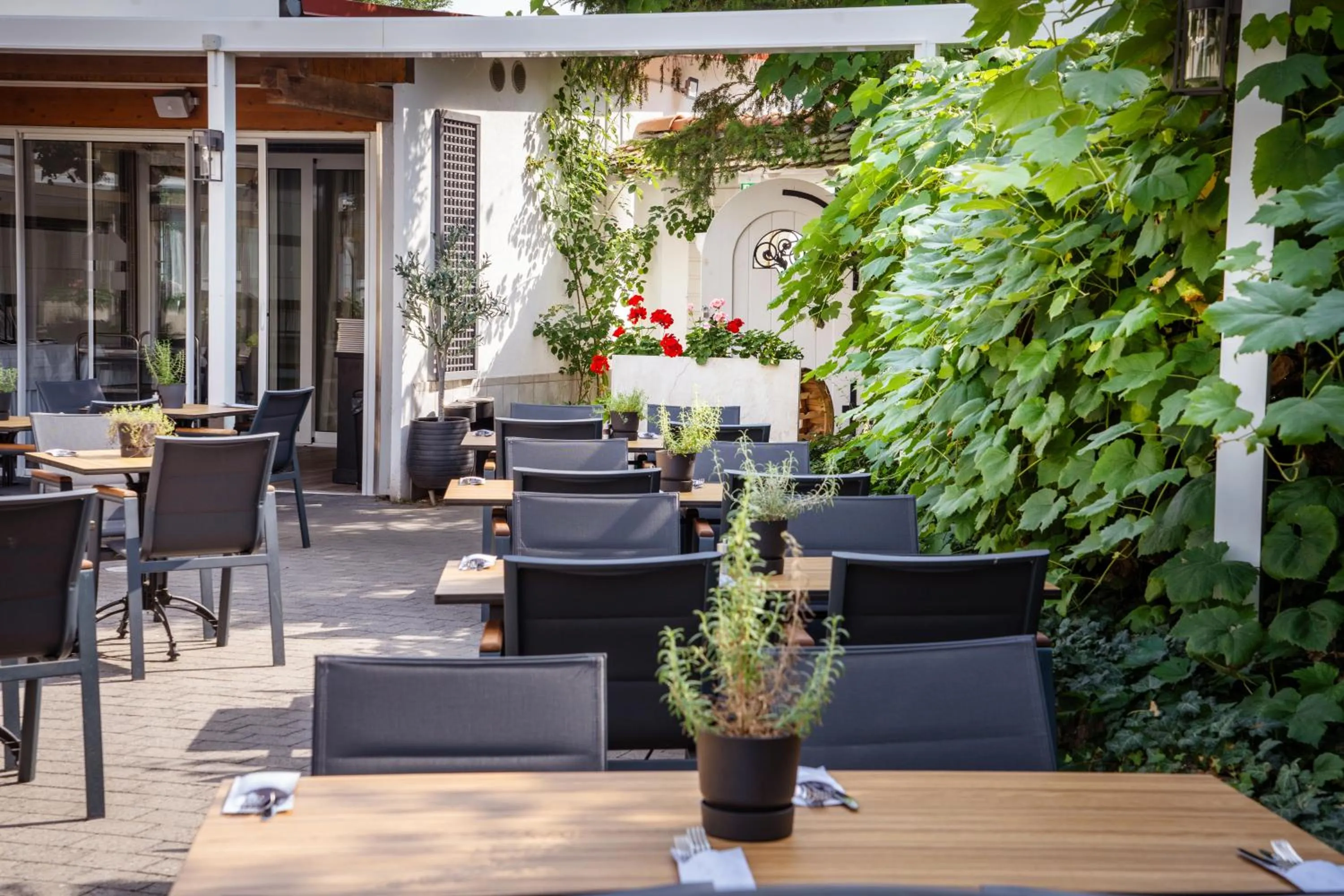 Patio in Hotel Bessunger Forst