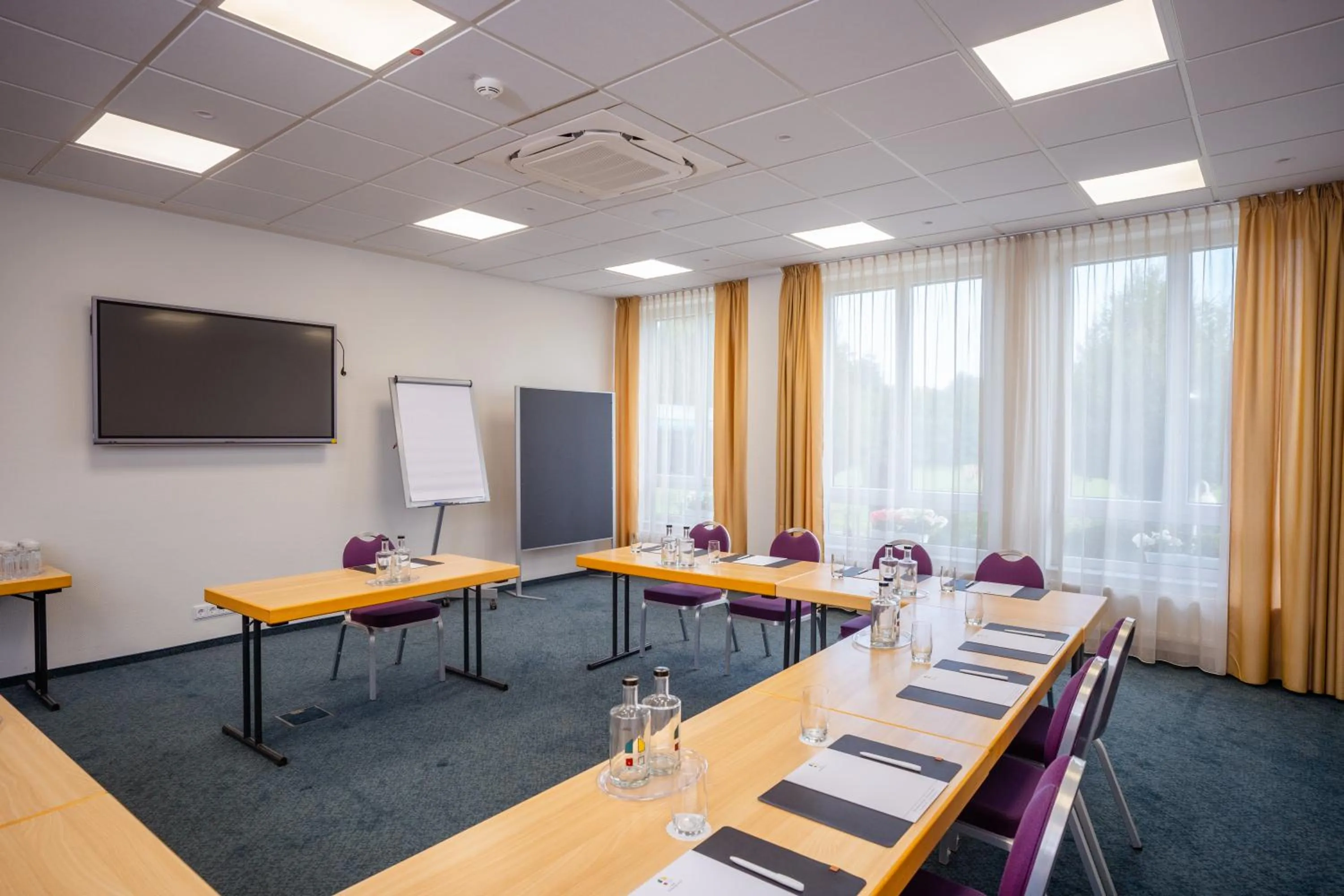 TV and multimedia in Hotel Bessunger Forst