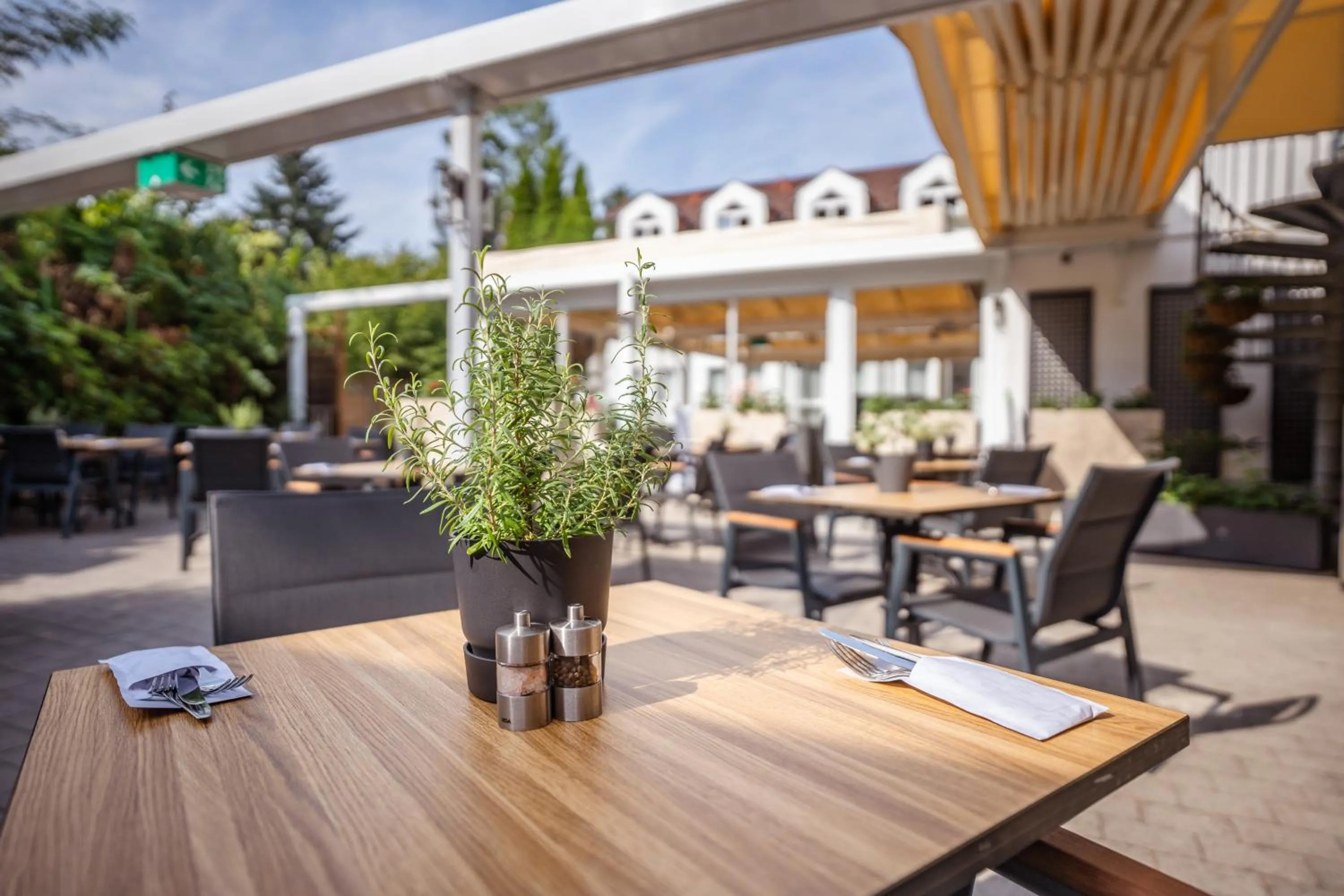 Patio in Hotel Bessunger Forst