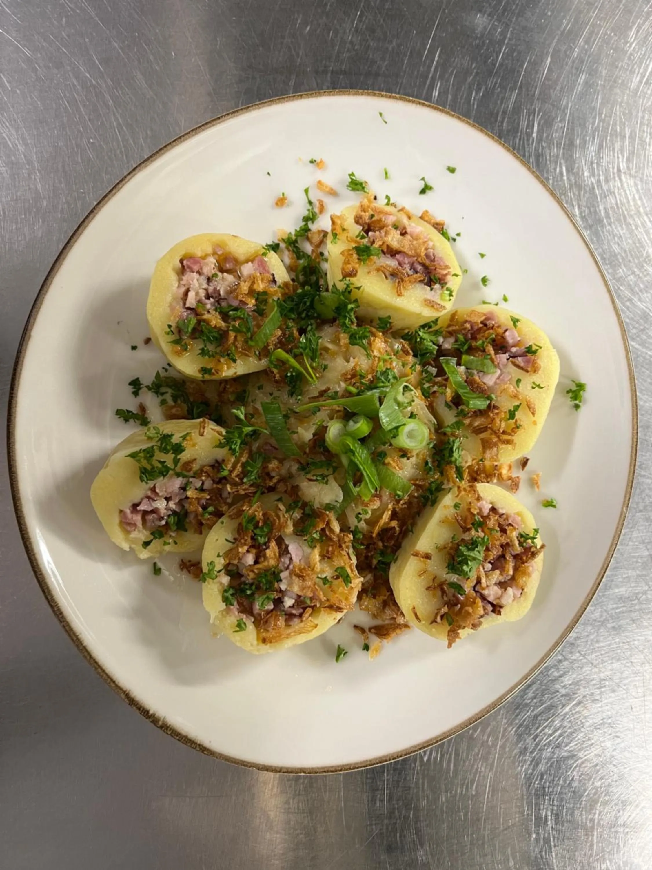 Restaurant/places to eat in Berghotel Talblick