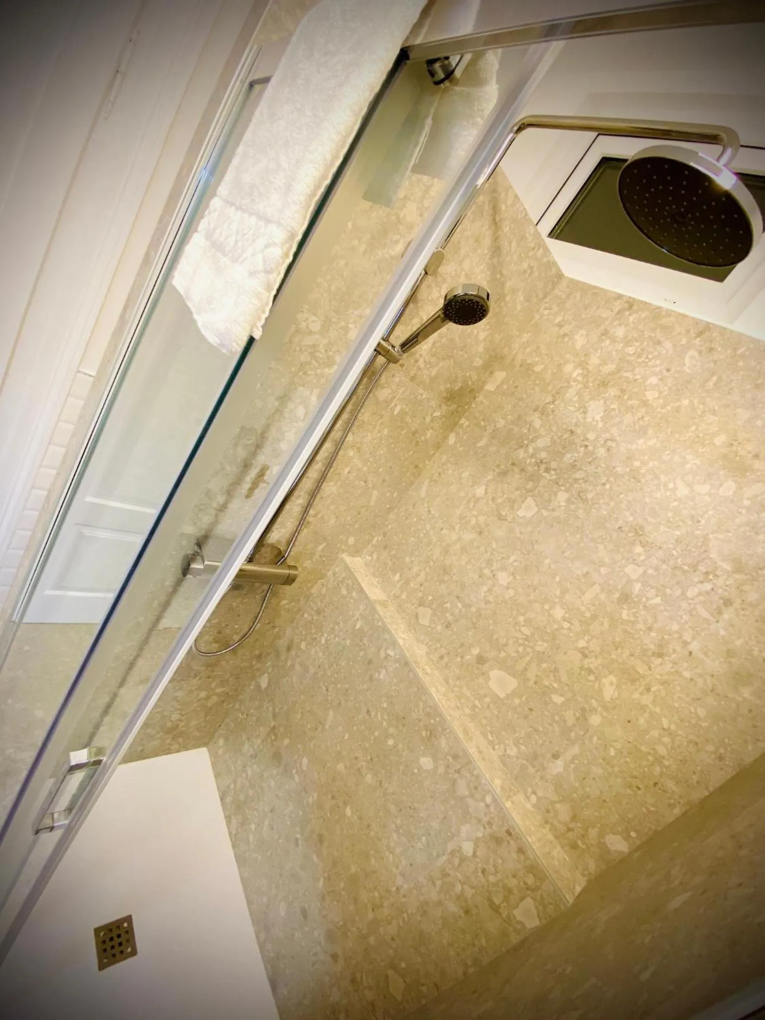 Shower in Crops City Stay