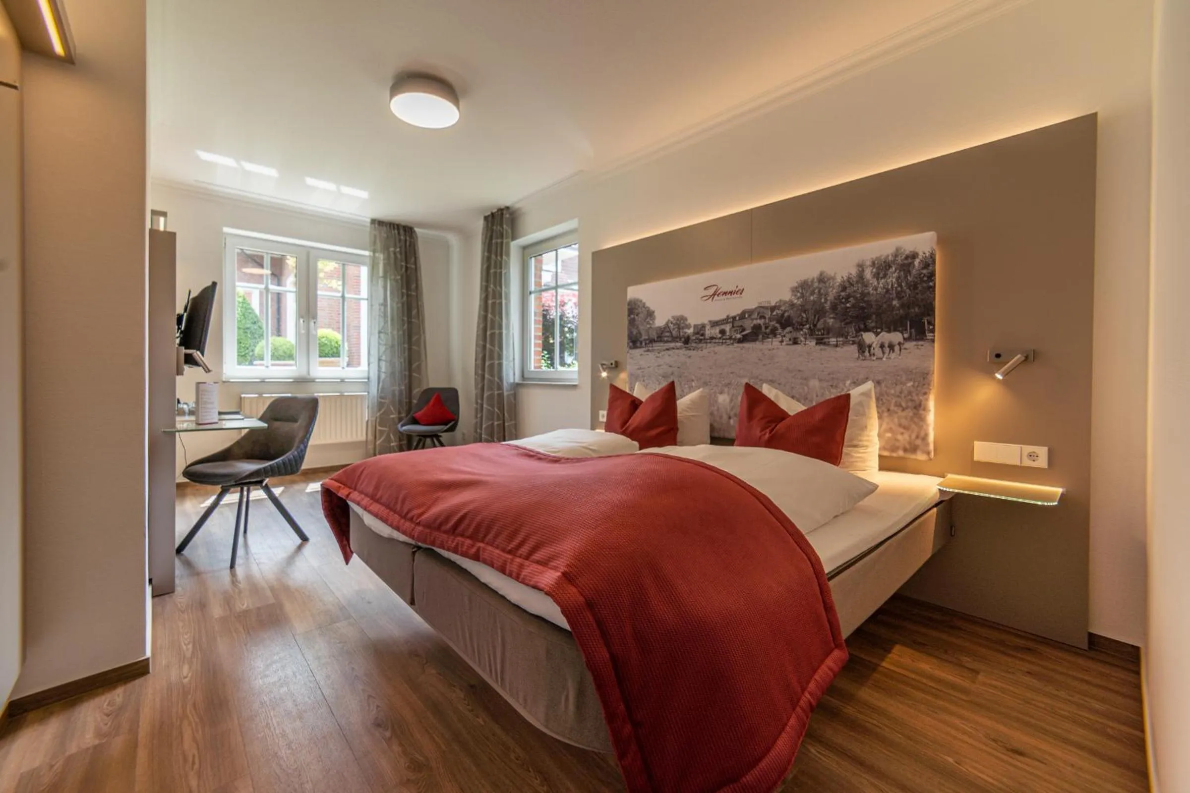 Bedroom, Bed in Hotel Hennies