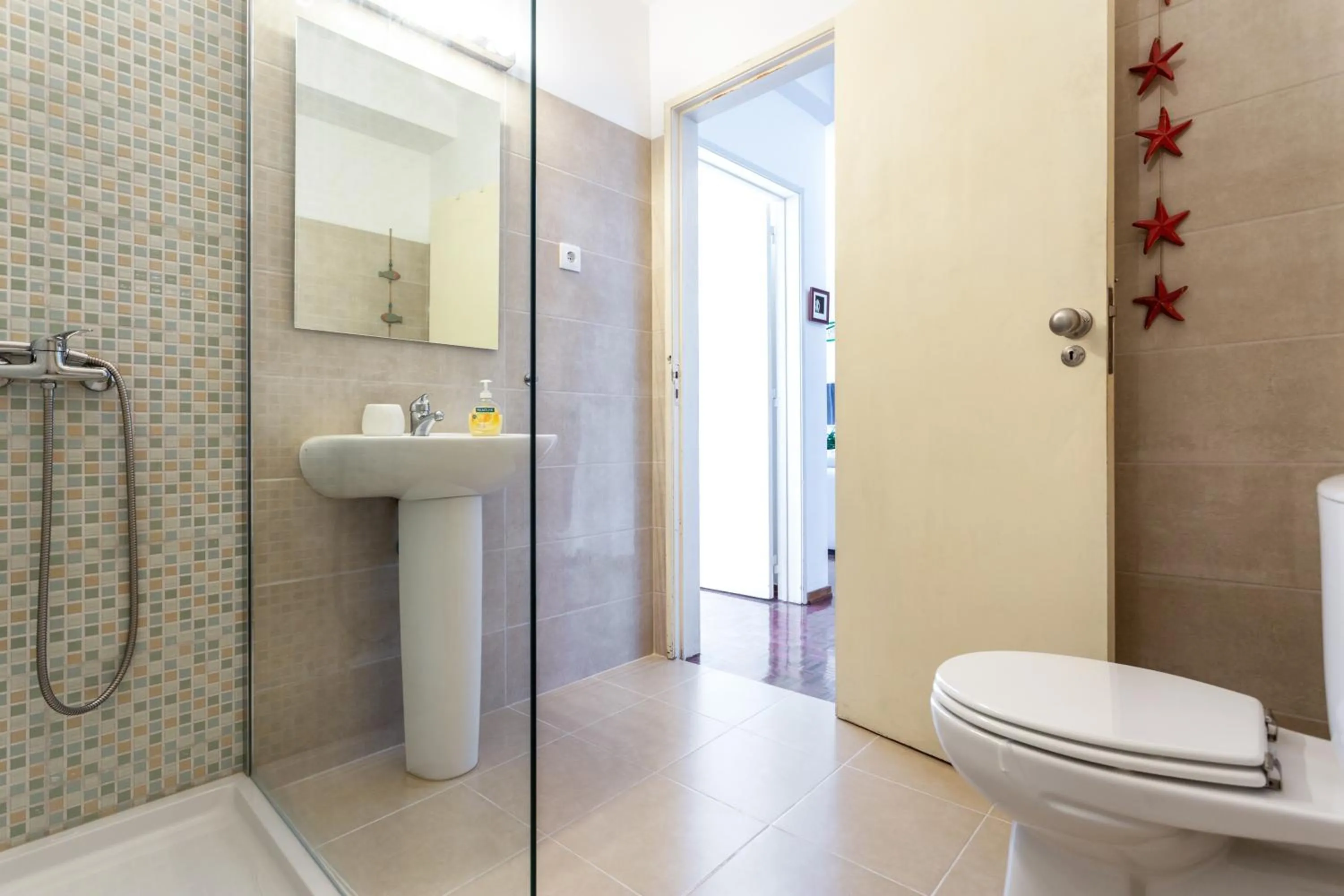 Bathroom in Sea View Fairy Tale