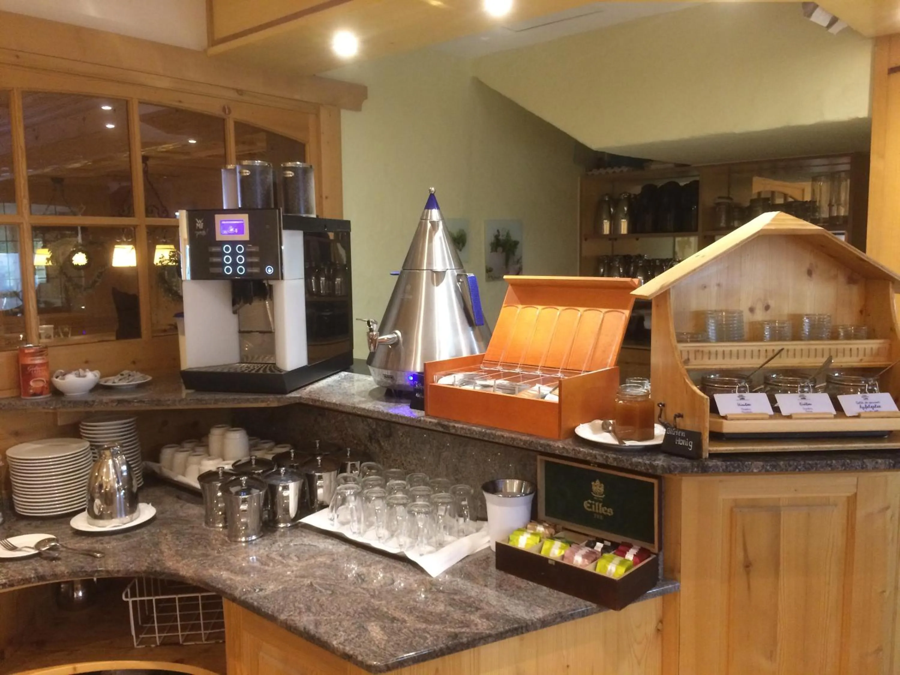 Buffet breakfast in Das Waldhotel - Genuss & Wellness am Notschreipass