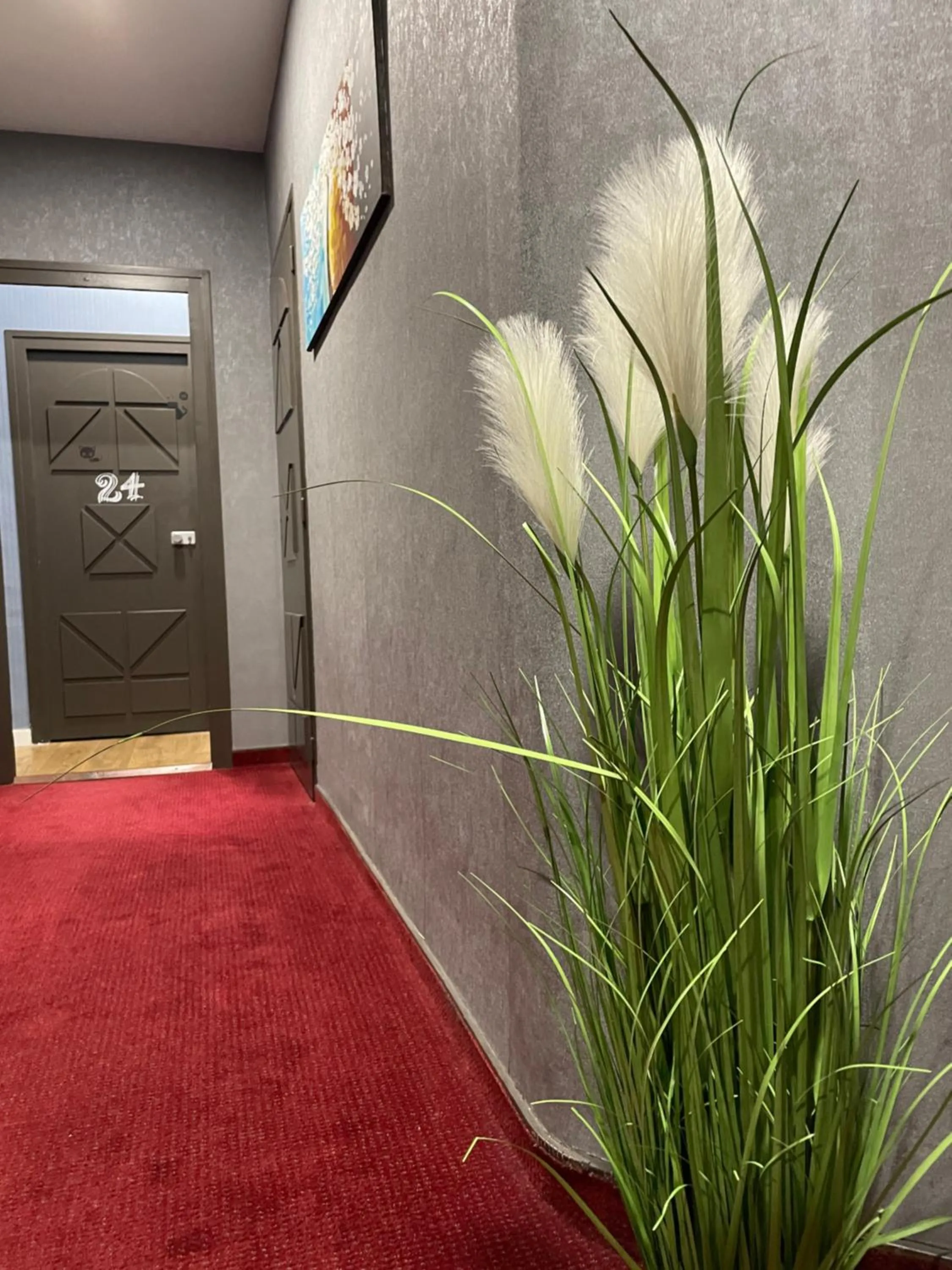 L'EMBLEME - BOUTIQUE HOTEL