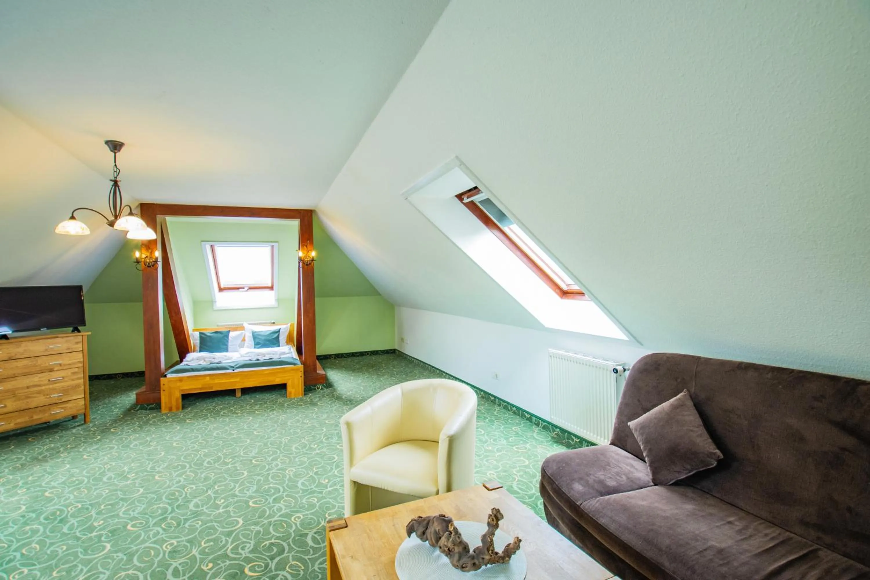 Photo of the whole room, Bed in Ferien Hotel Spreewald