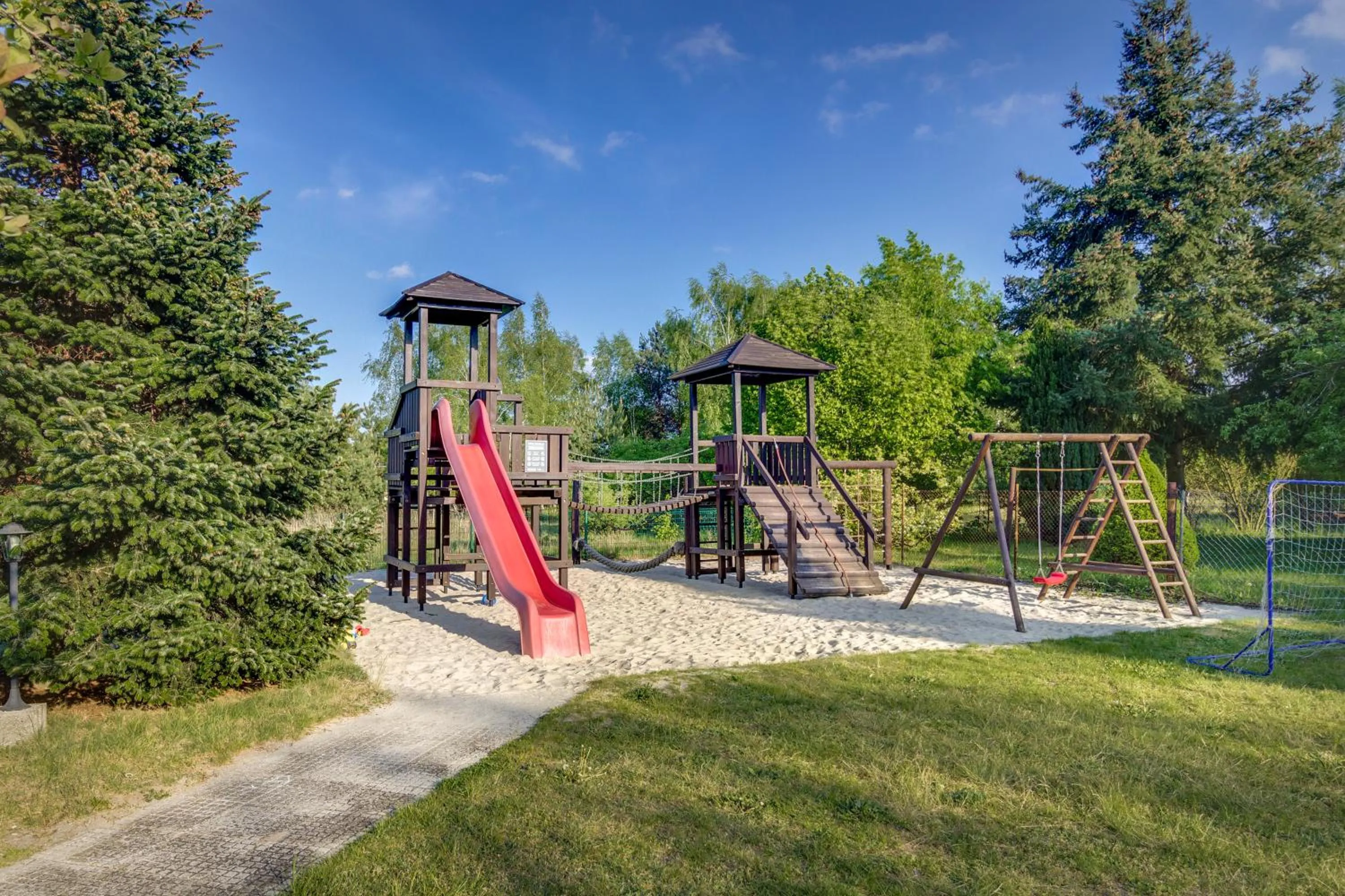 Children play ground in Ferien Hotel Spreewald