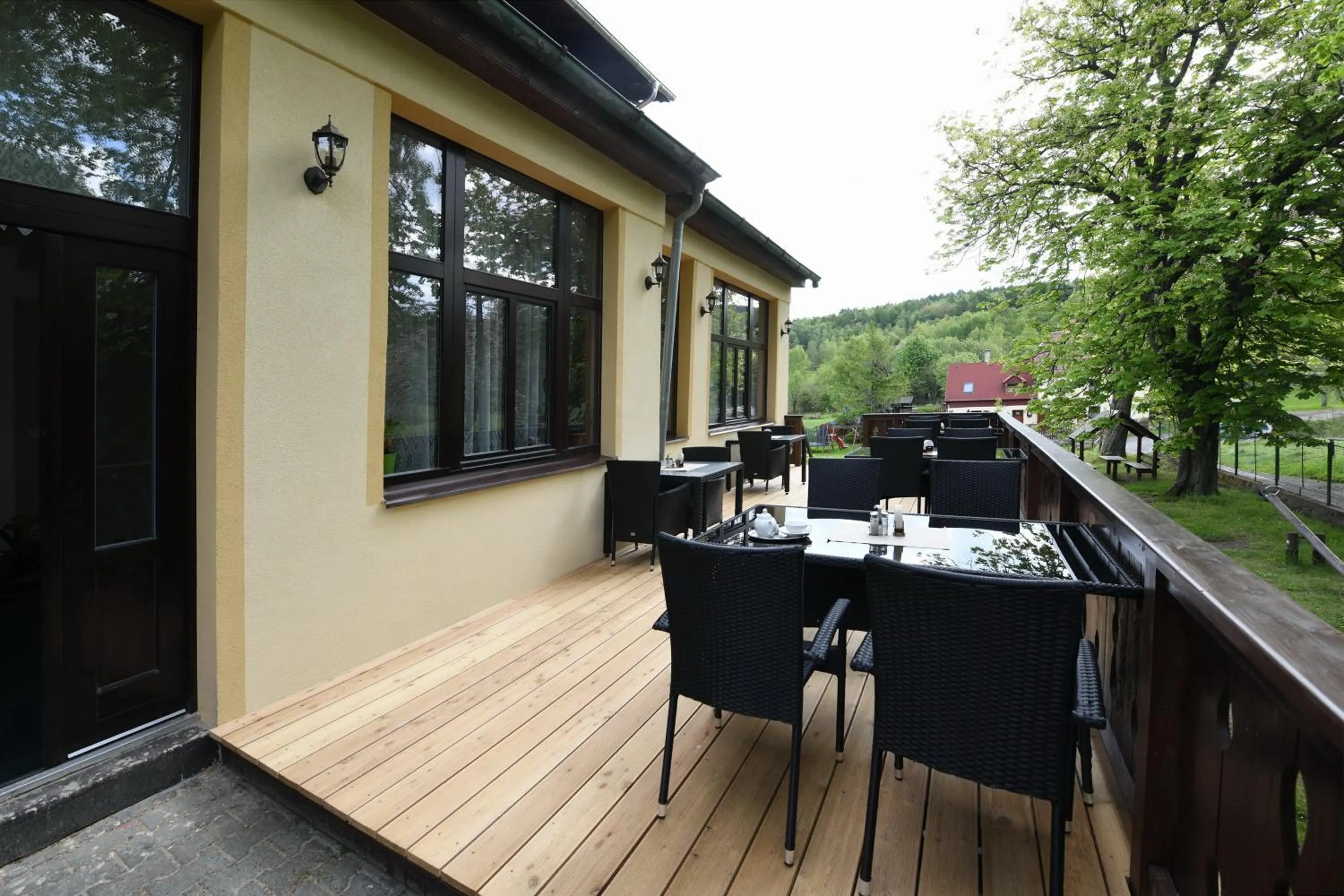 Restaurant/places to eat in Hotel Švýcarský dům