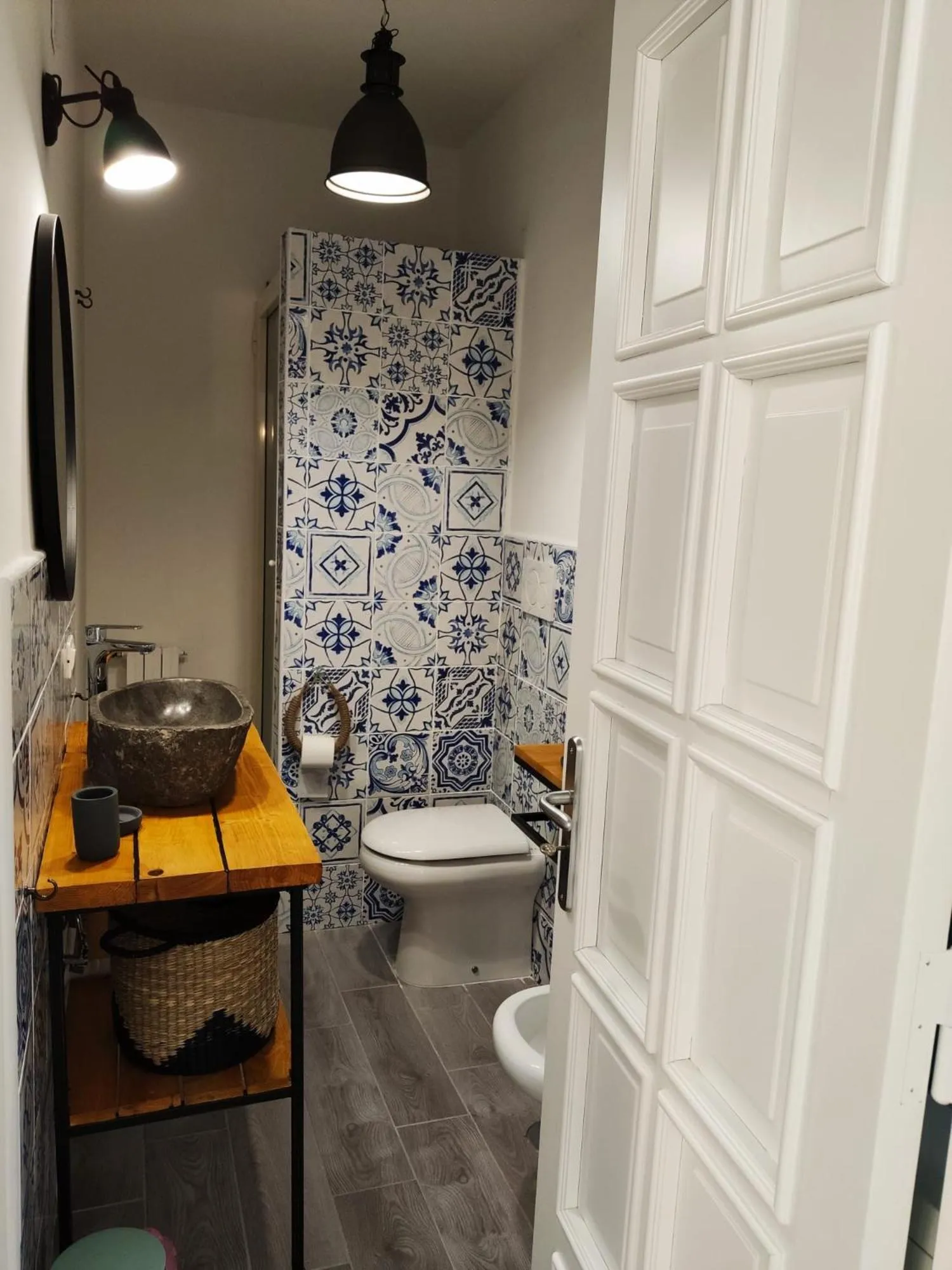 Shower in B&B Mediterranea