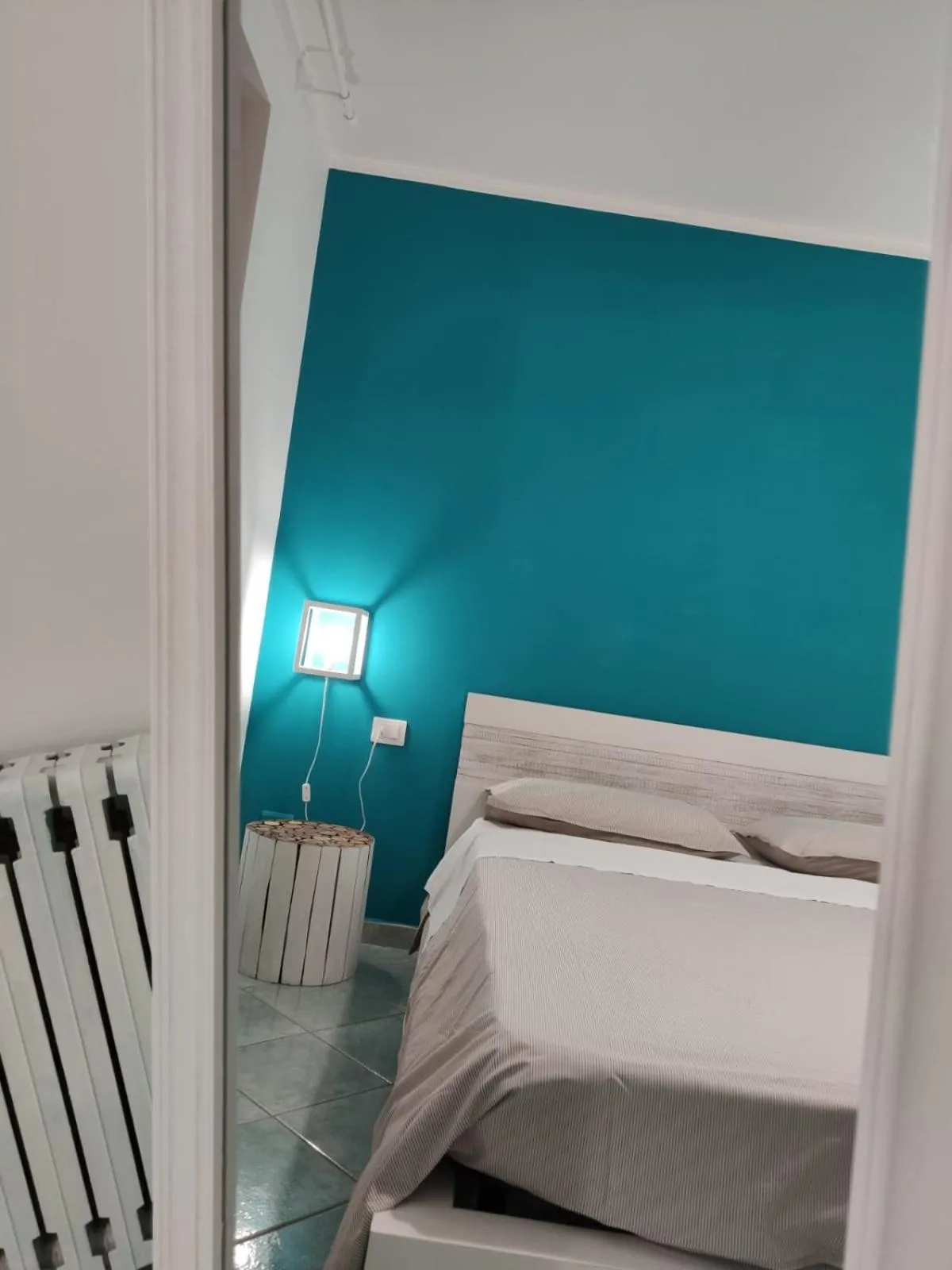 Decorative detail, Bed in B&B Mediterranea