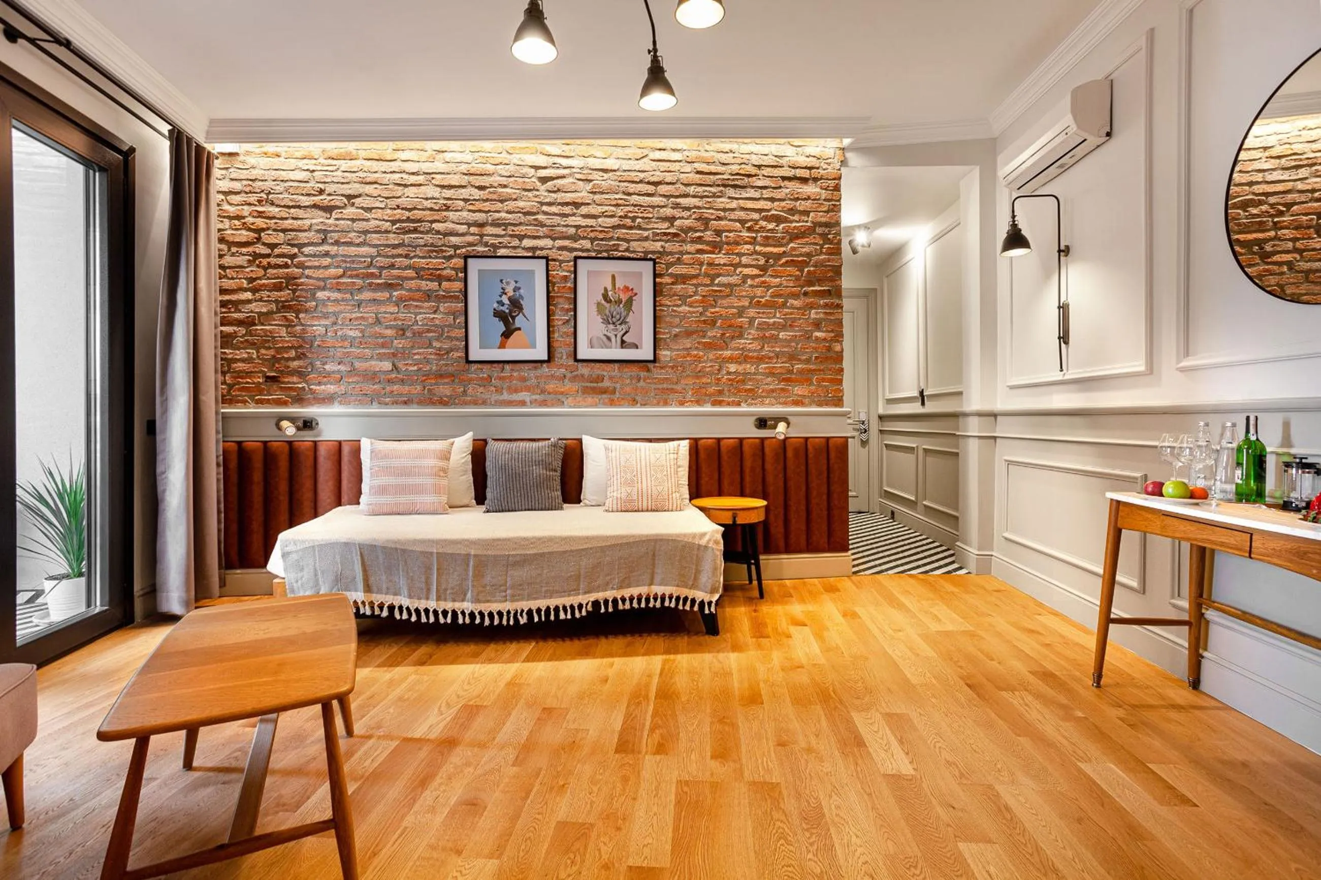 Living room, Bed in World House Boutique Hotel Galata