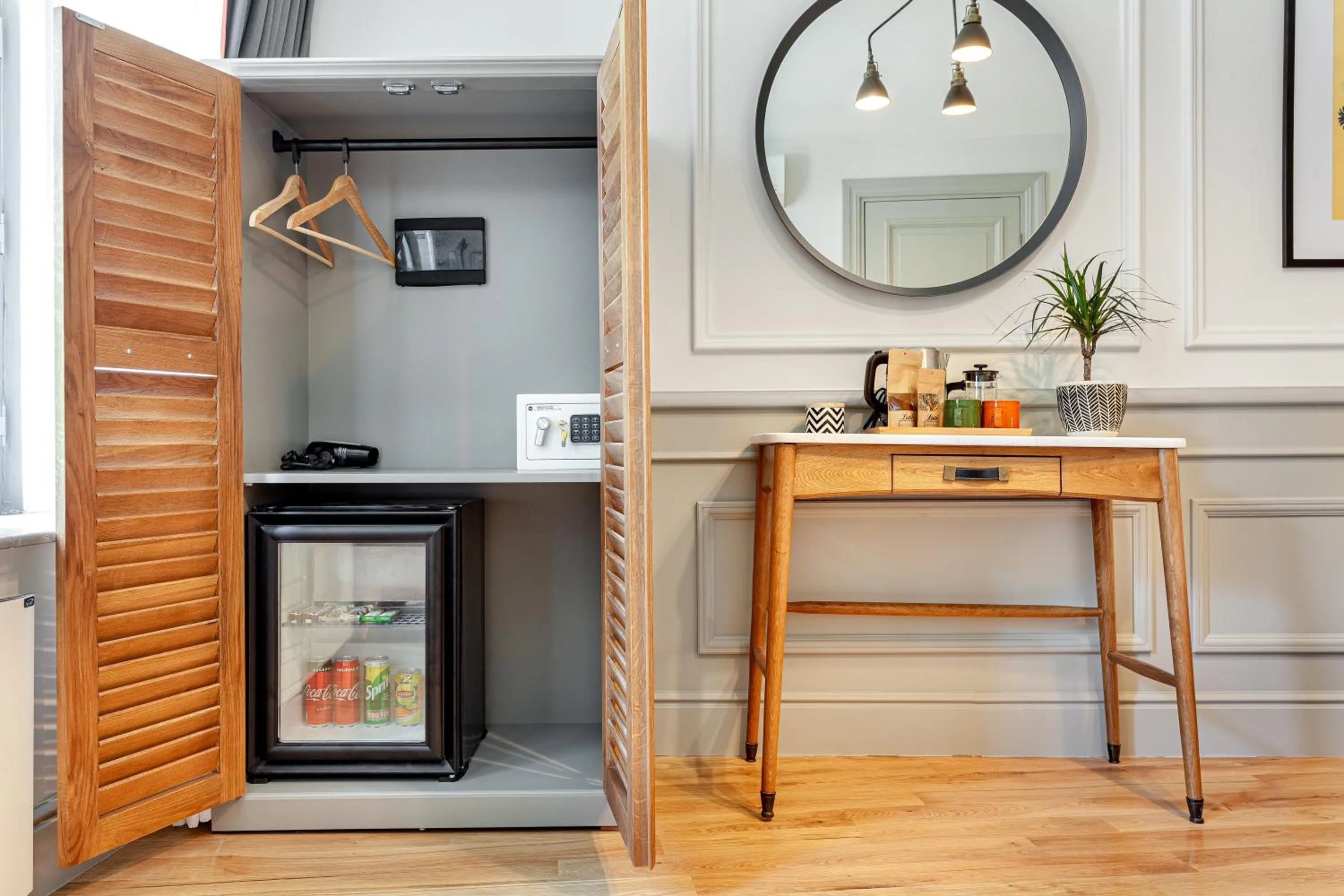 Coffee/tea facilities in World House Boutique Hotel Galata