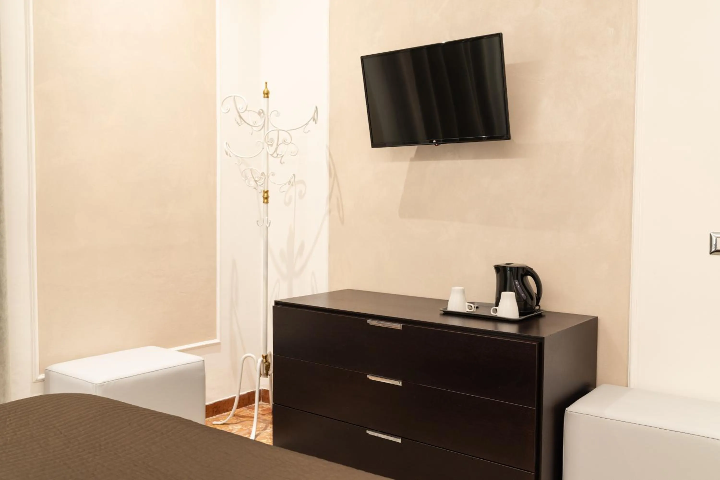 TV and multimedia, Bed in Residence Sferisterio