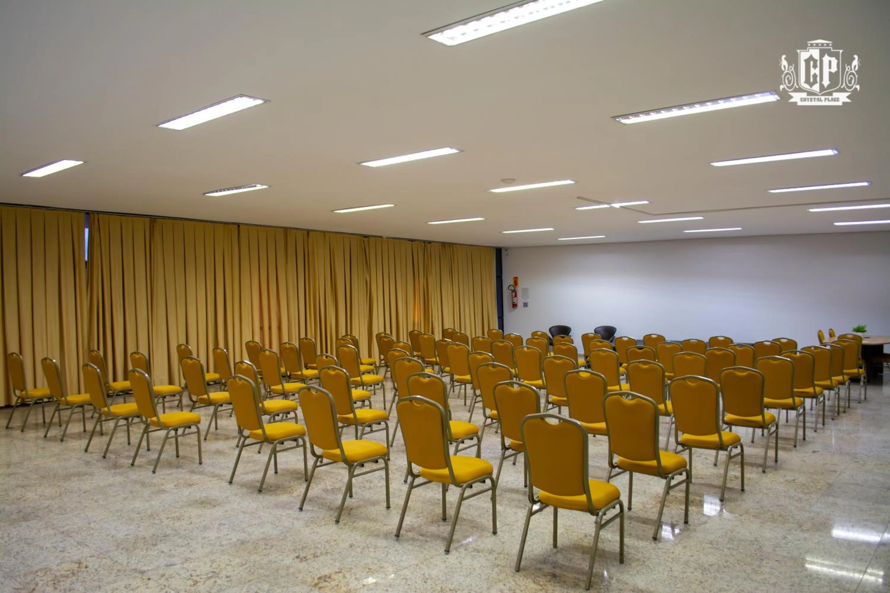 Edificio Crystal Place Ap1405