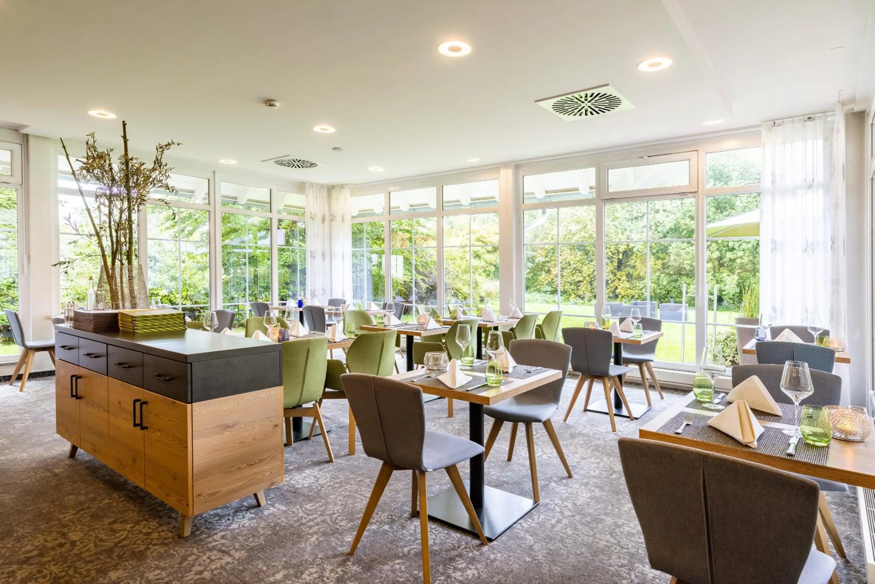 Breakfast in Best Western Plus Parkhotel Maximilian Ottobeuren