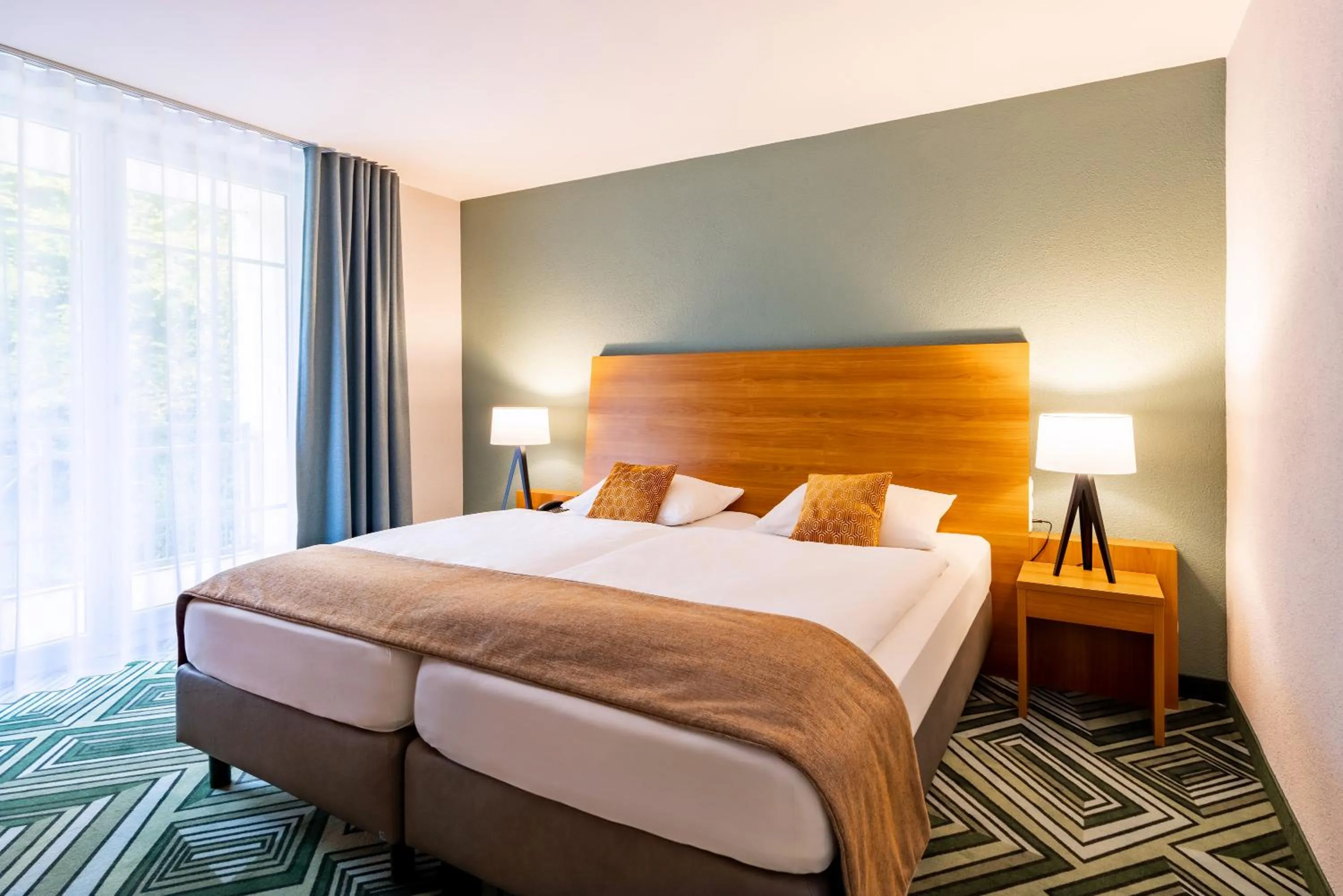 Bed in Best Western Plus Parkhotel Maximilian Ottobeuren