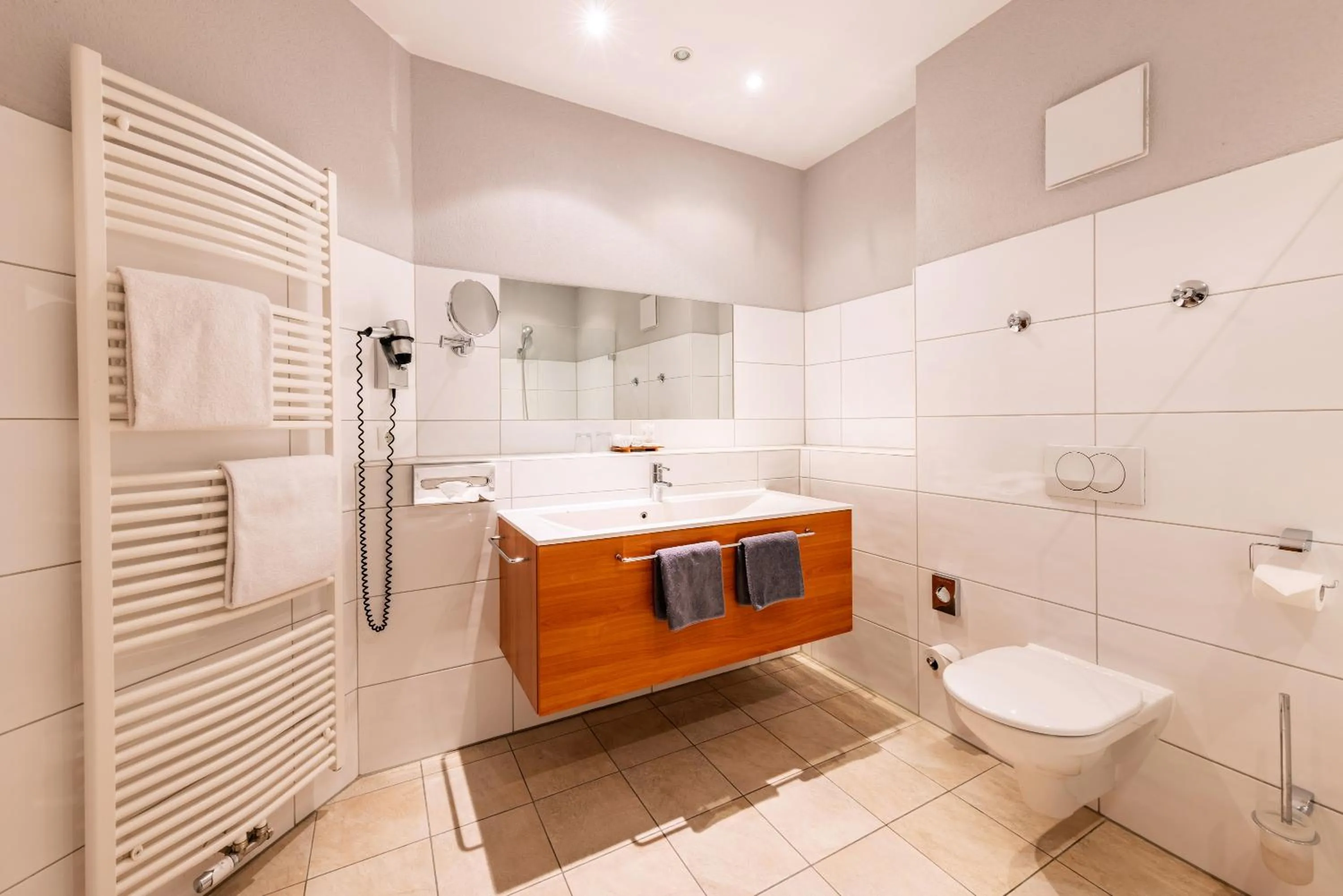 Bathroom in Best Western Plus Parkhotel Maximilian Ottobeuren