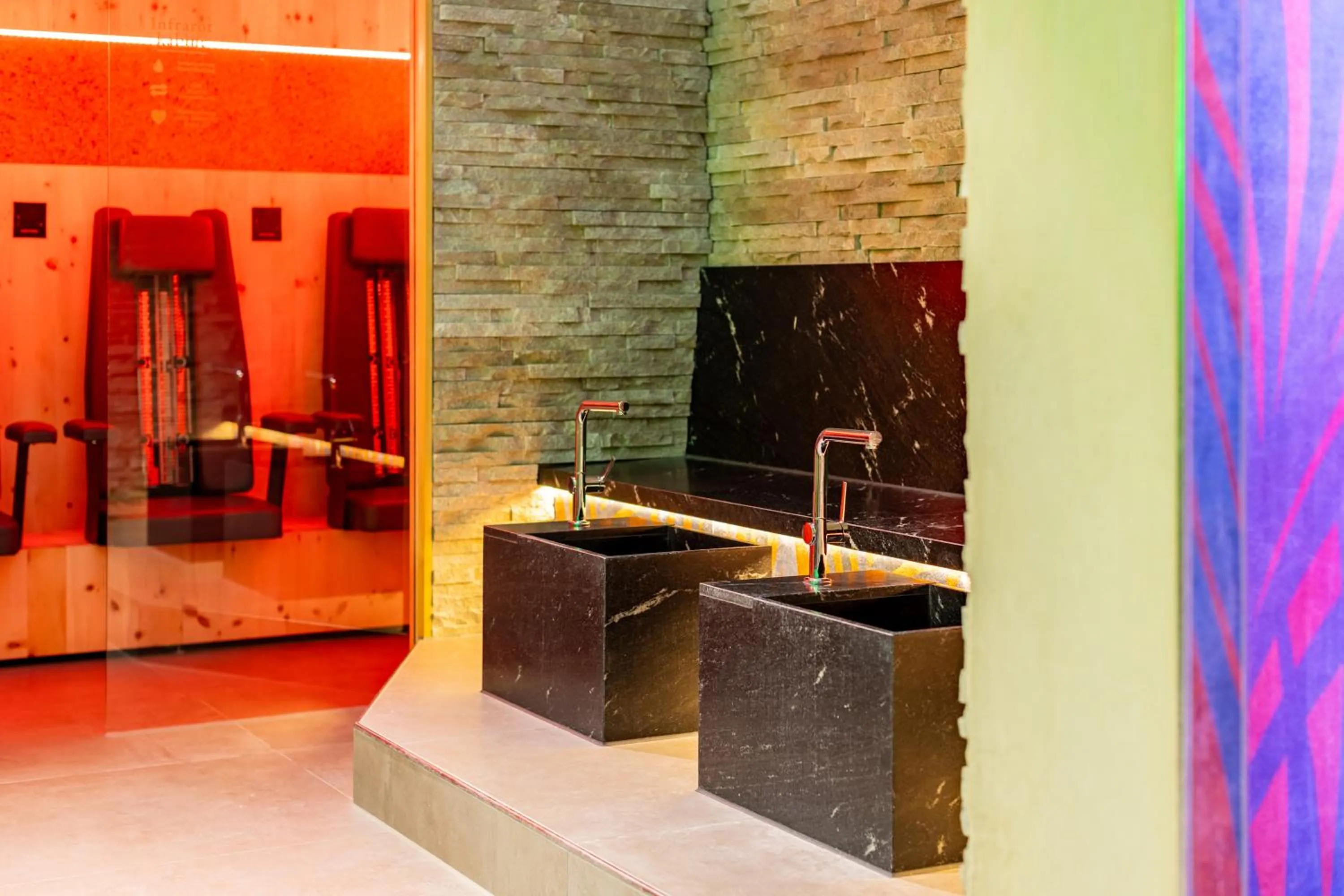 Spa and wellness centre/facilities in Best Western Plus Parkhotel Maximilian Ottobeuren