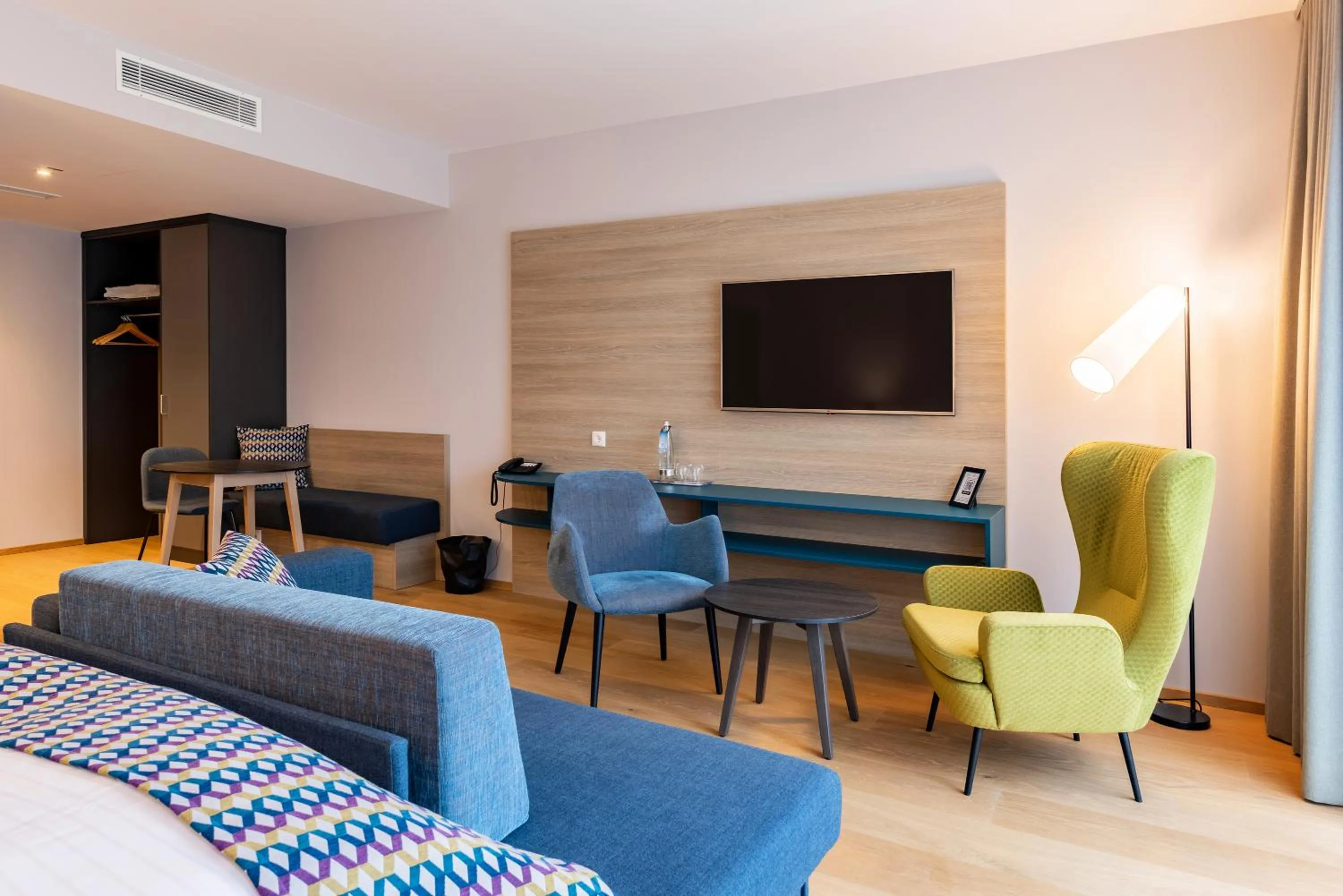 TV and multimedia in Best Western Plus Parkhotel Maximilian Ottobeuren