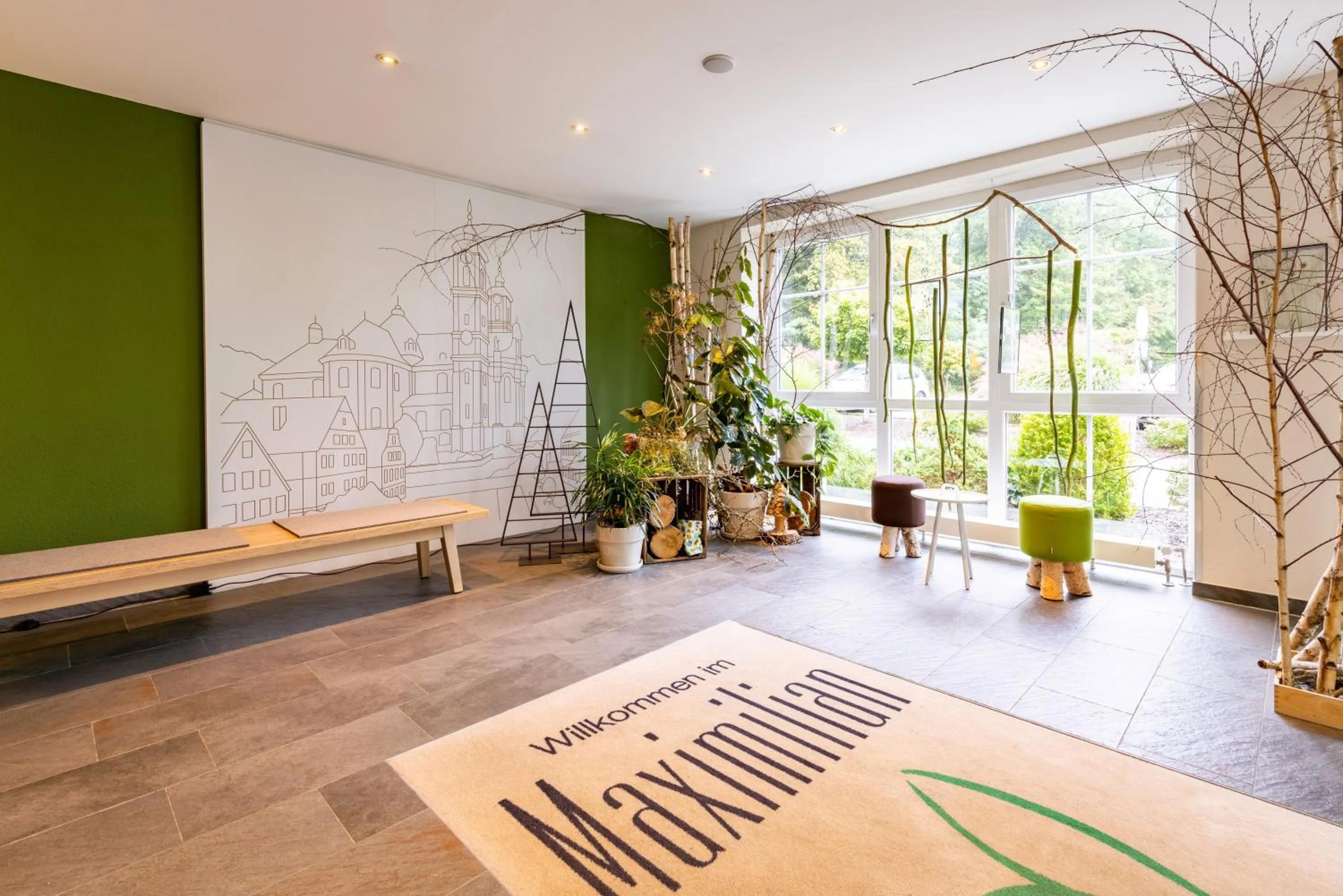 Lobby or reception in Best Western Plus Parkhotel Maximilian Ottobeuren