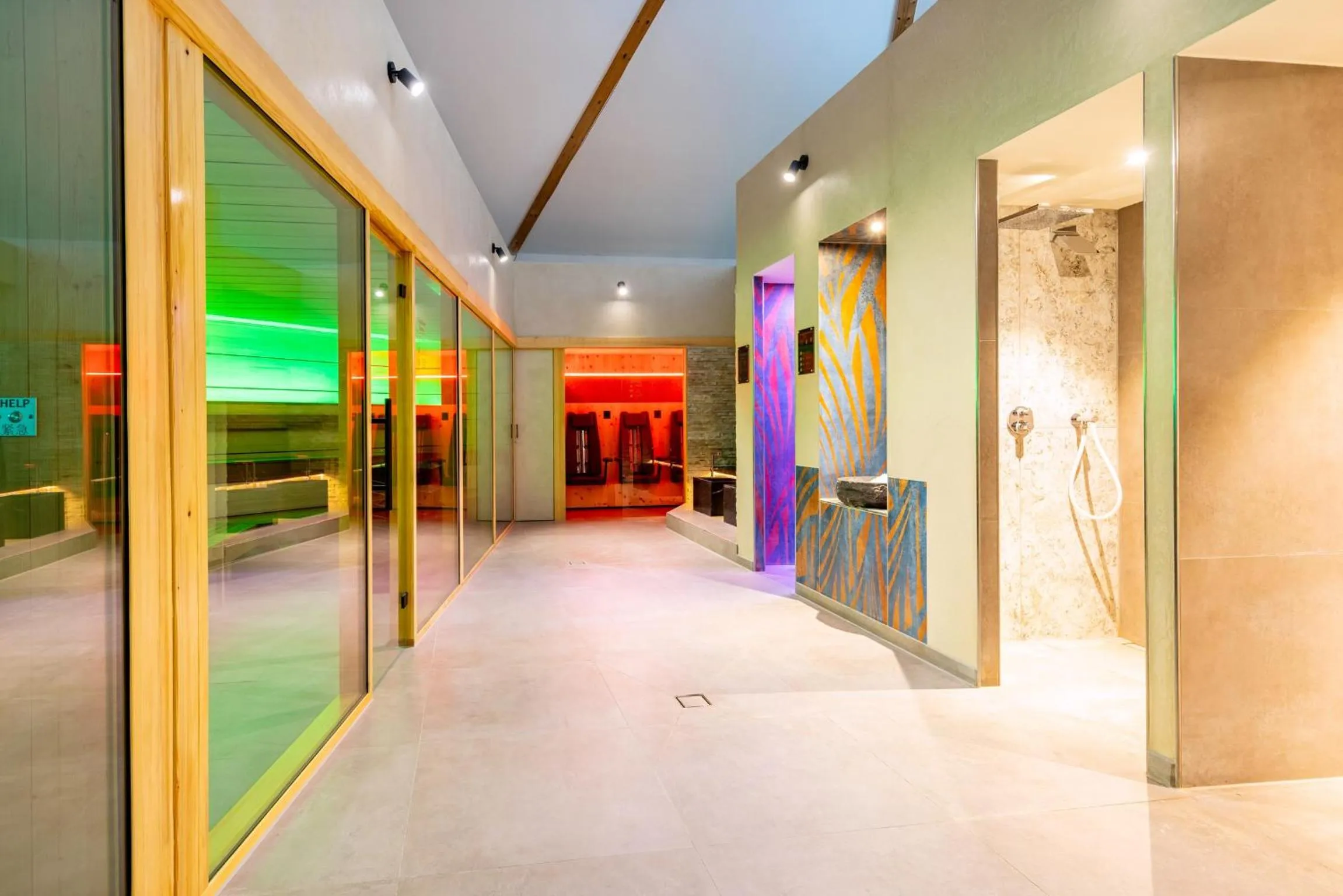 Spa and wellness centre/facilities in Best Western Plus Parkhotel Maximilian Ottobeuren