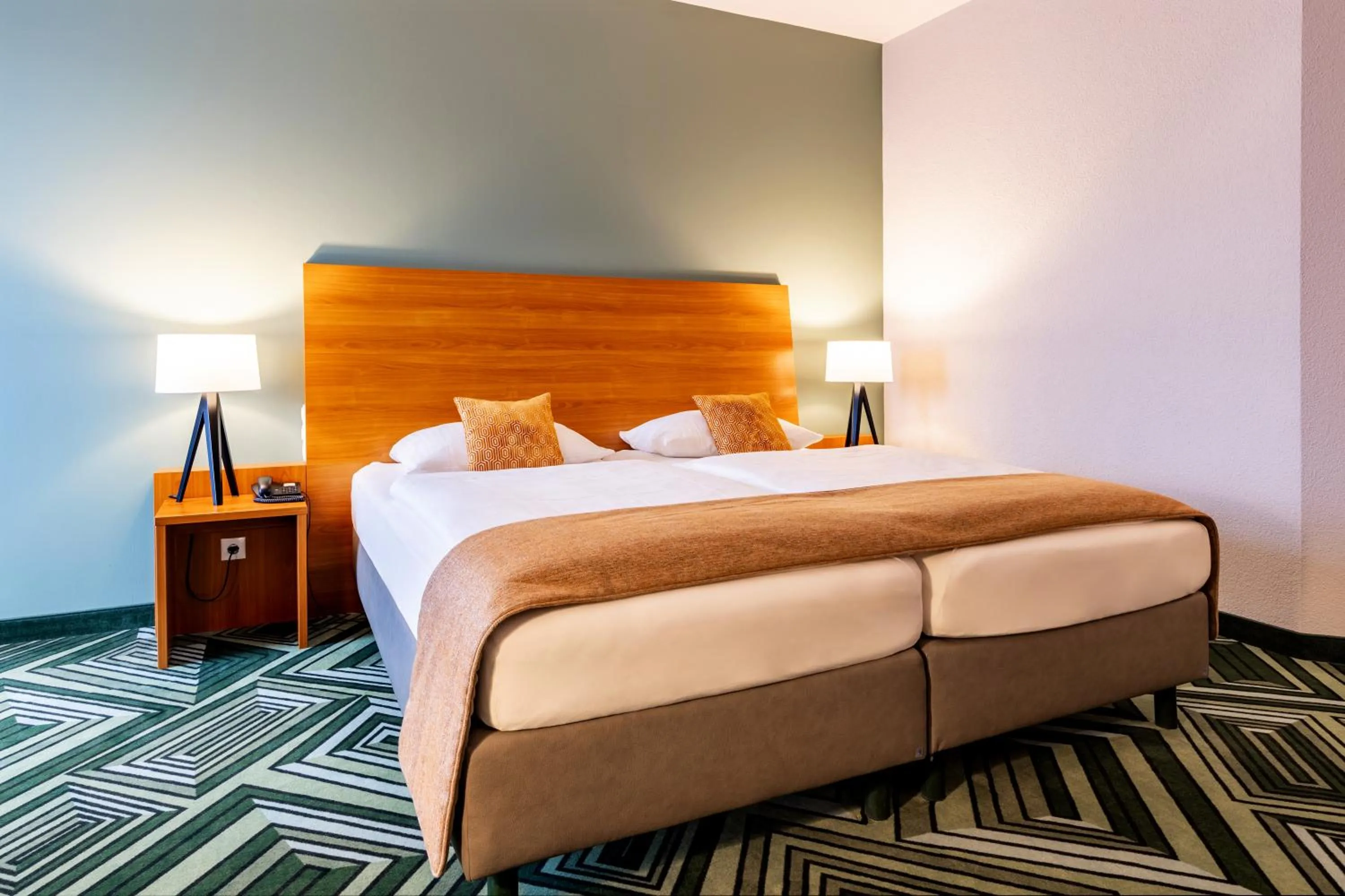 Bed in Best Western Plus Parkhotel Maximilian Ottobeuren