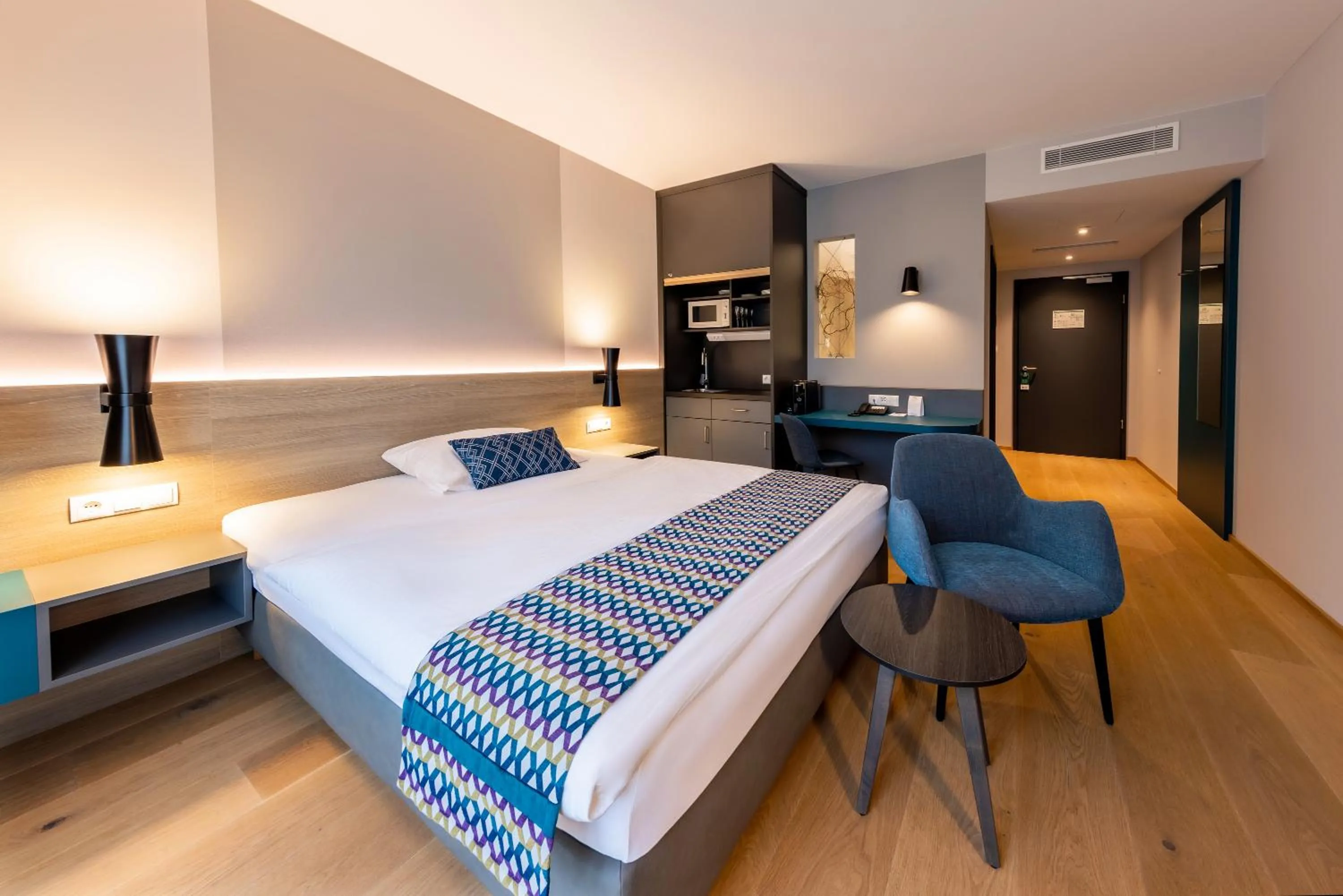 Bedroom, Bed in Best Western Plus Parkhotel Maximilian Ottobeuren