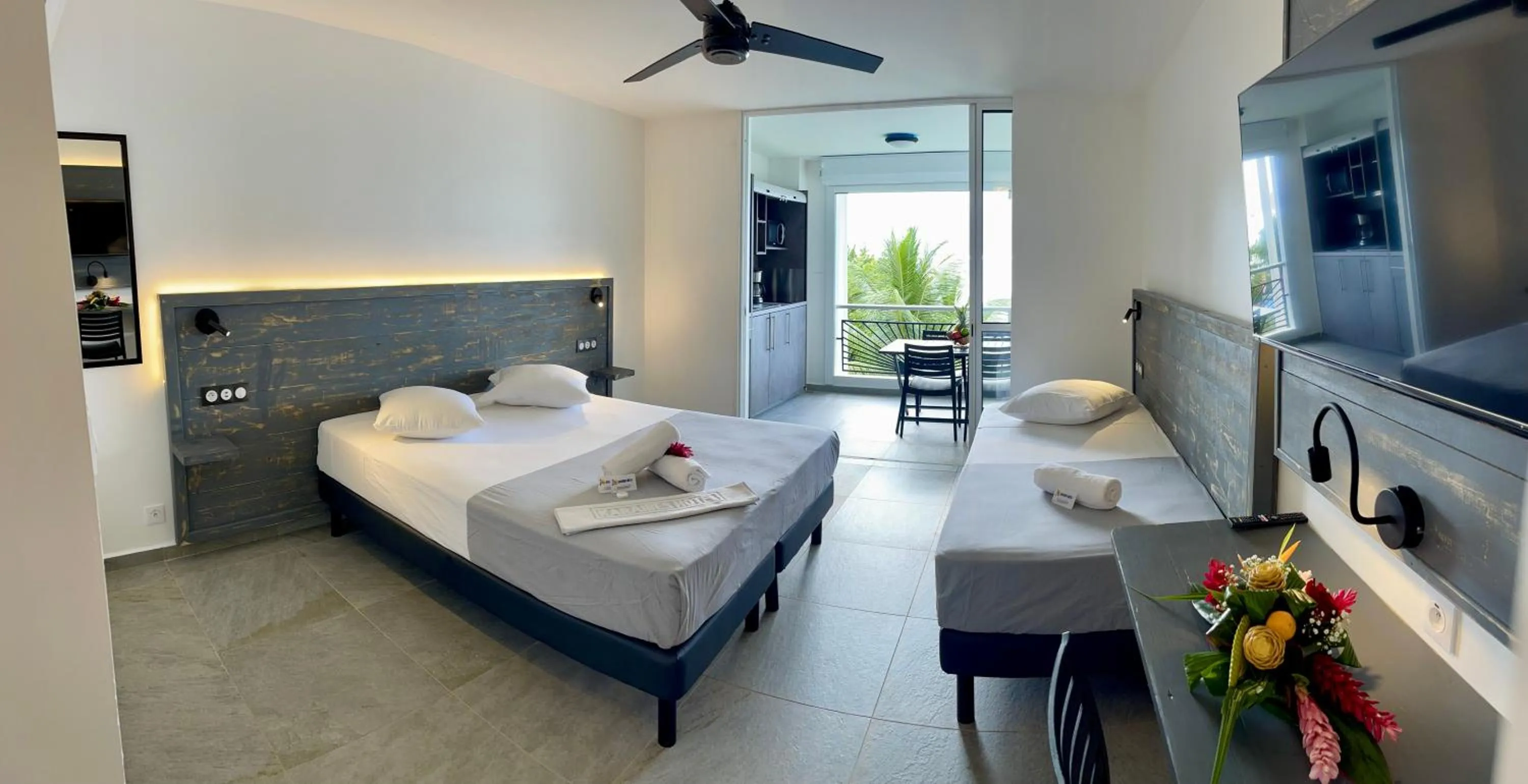 Bed in Karaibes Hotel