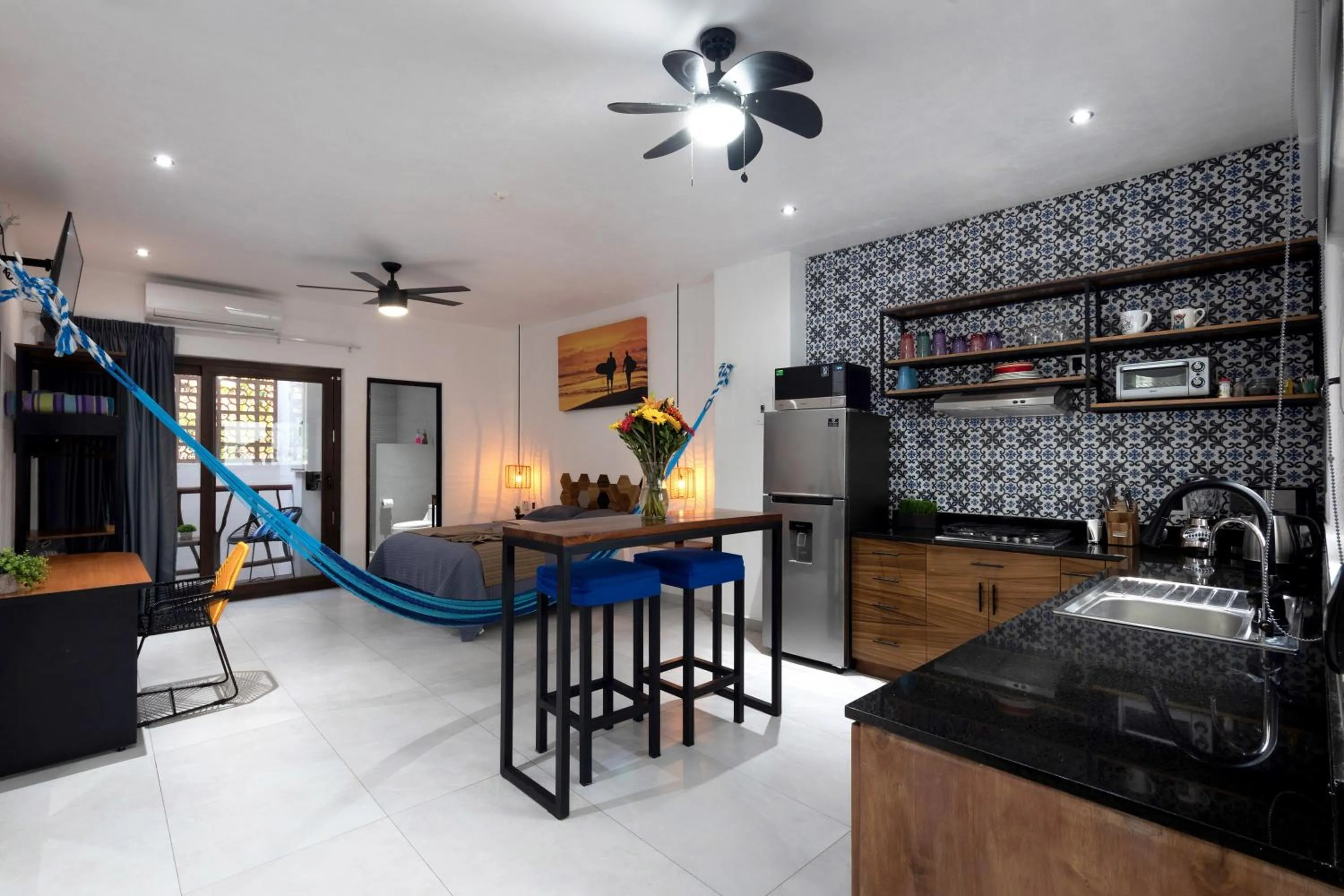 kitchen in Casa Makawe ONLY ADULTS