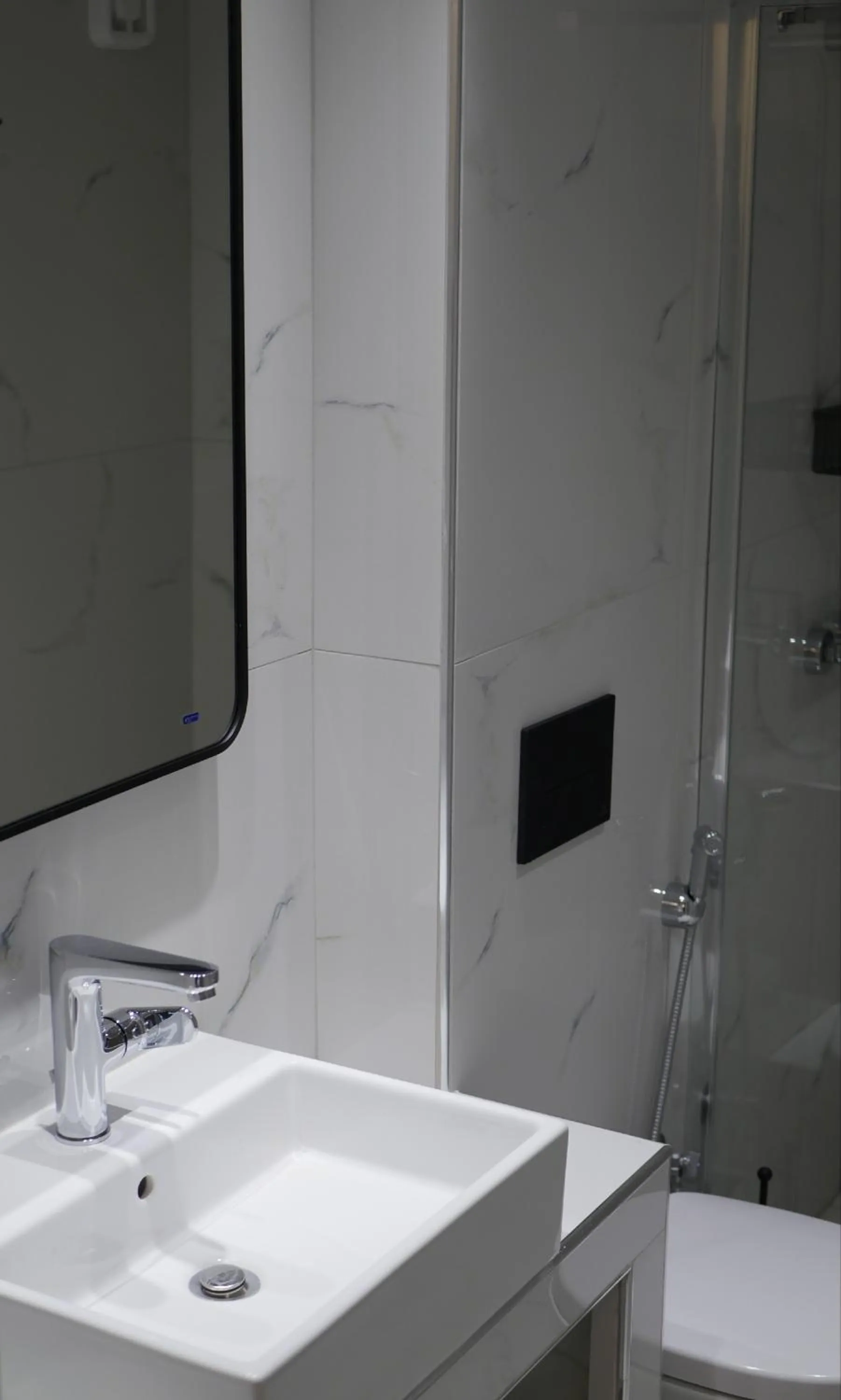 Bathroom in Jannos Beach hotel