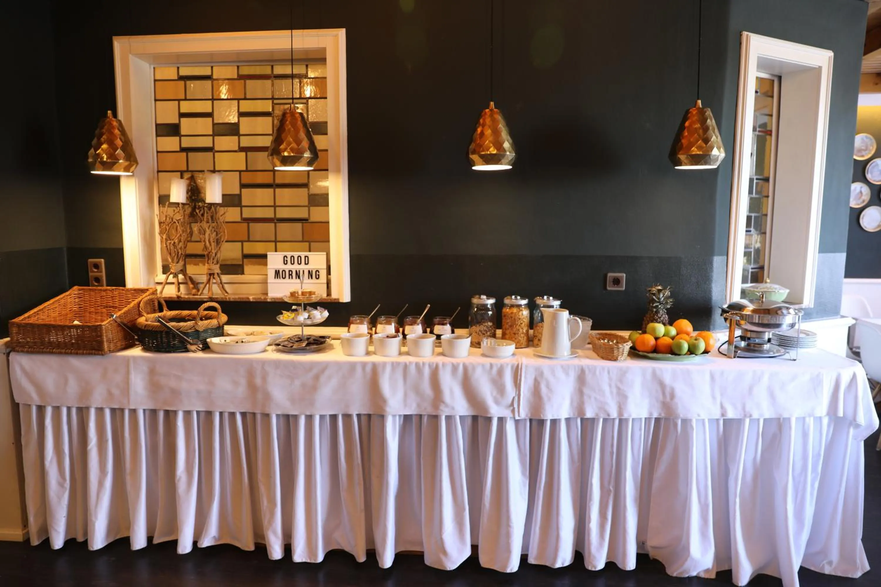 Food and drinks in Hotel Weinlaube