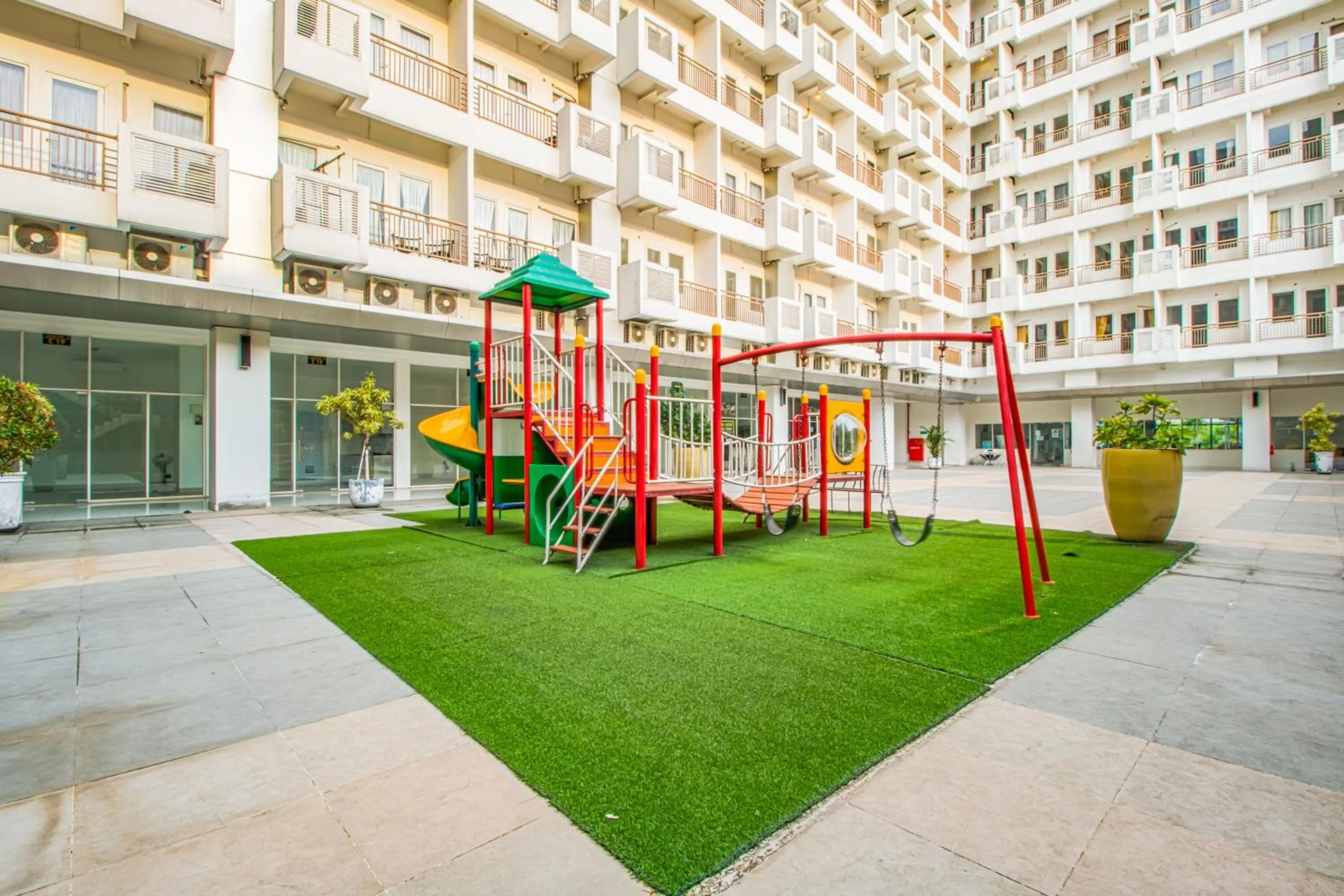 Children play ground in Skyland Sentul Tower Apartment