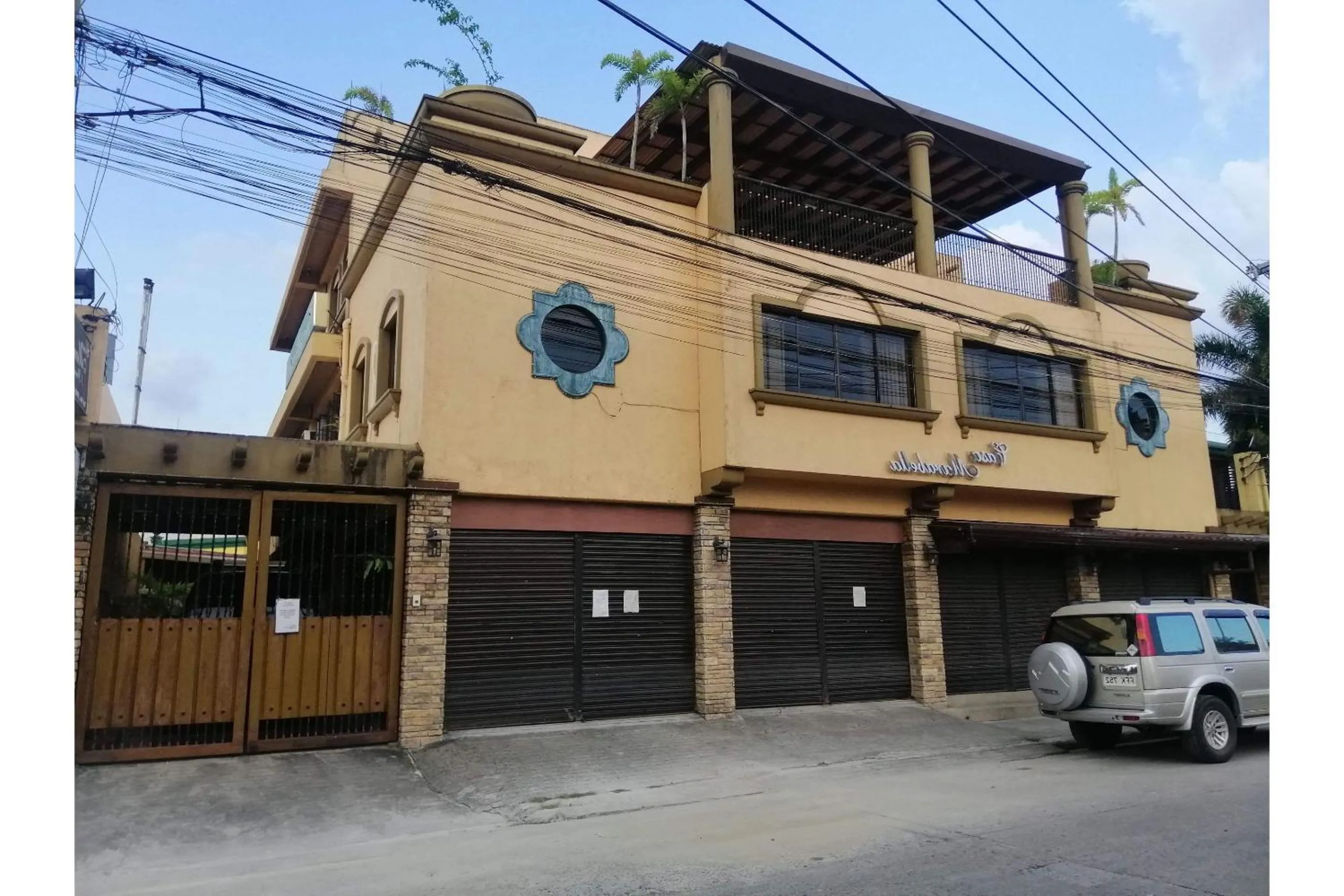 Property building in RedDoorz at Casa Marabella Villamonte Bacolod City