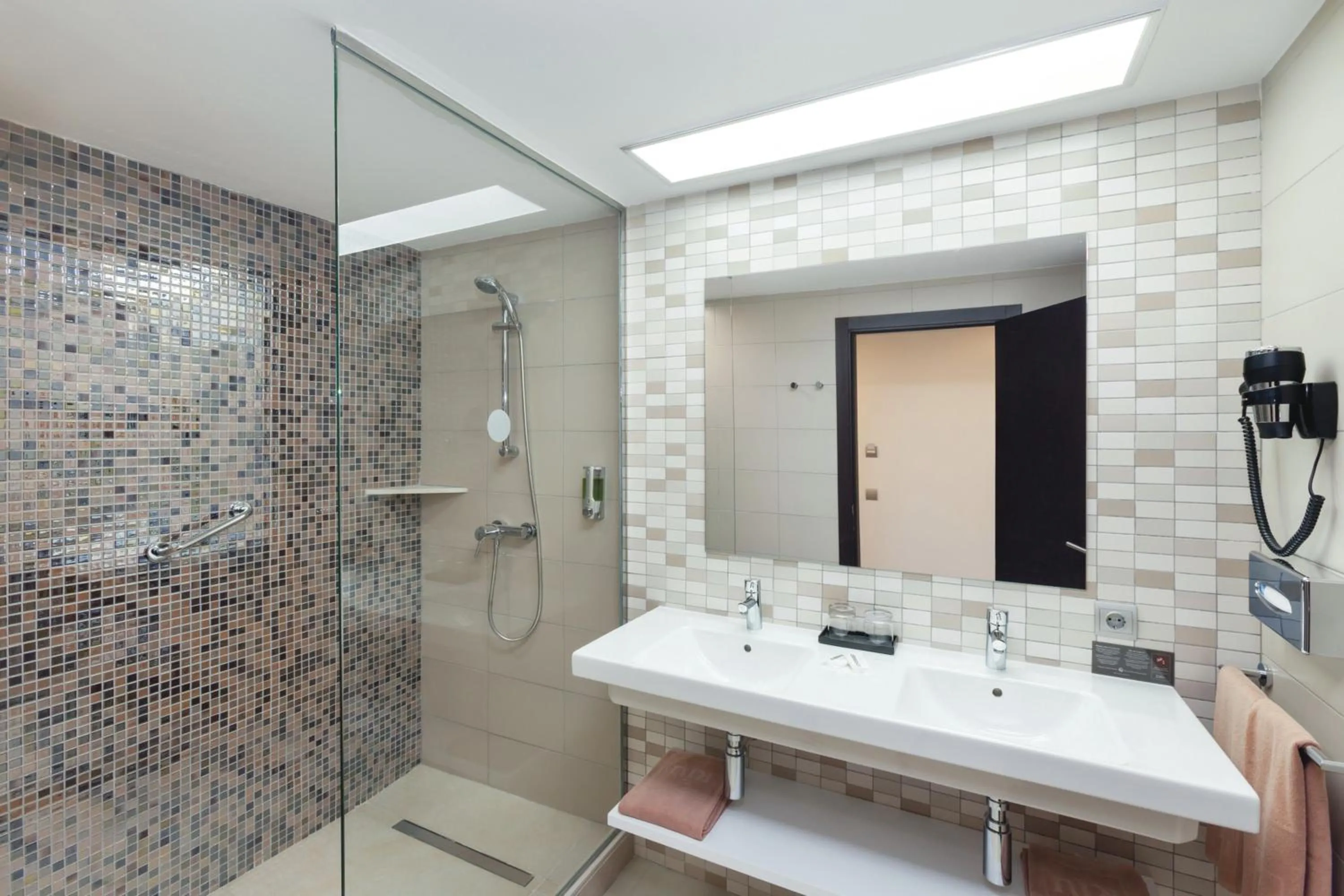 Bathroom in Hotel Riu Costa del Sol - All Inclusive