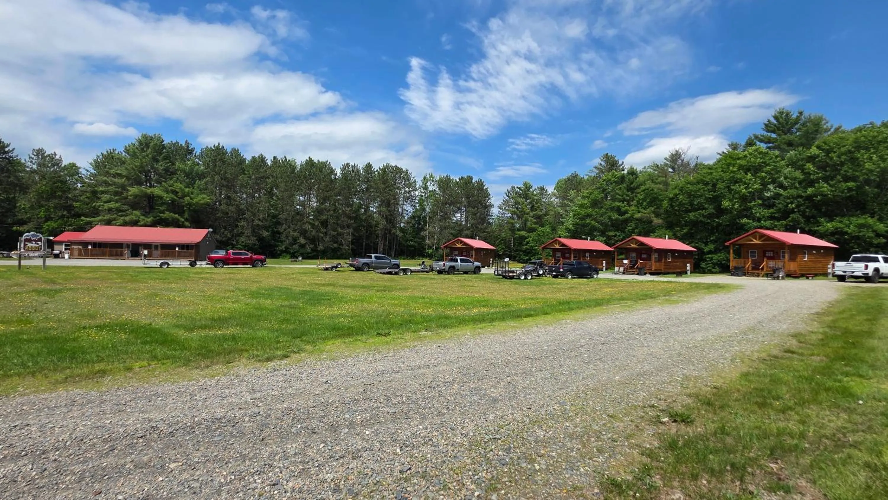 Property building in Abbot Trailside Lodging
