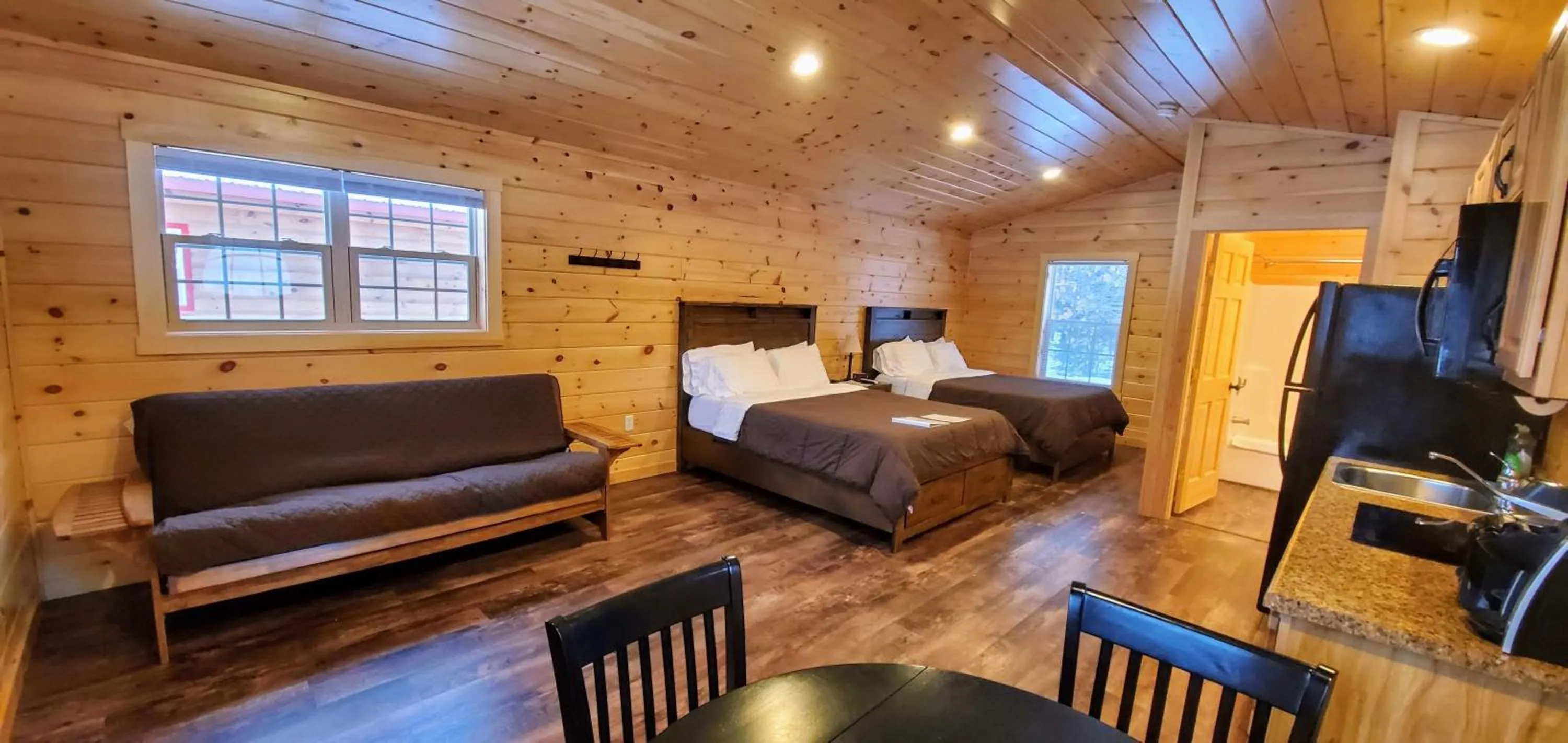 Bed in Abbot Trailside Lodging