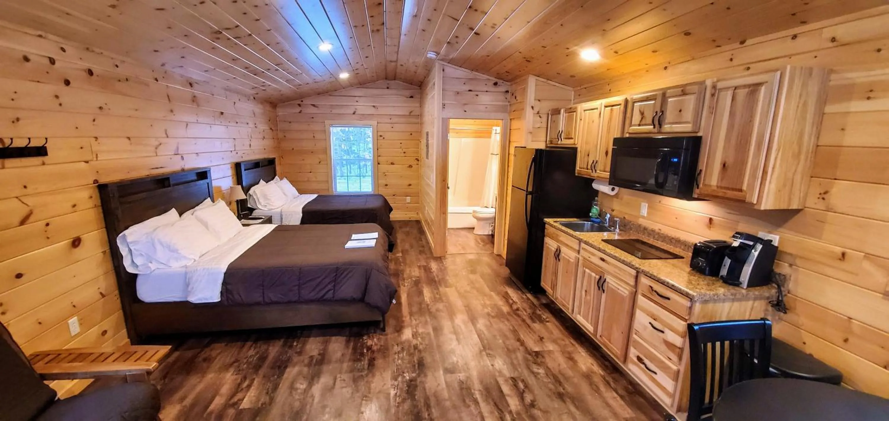 Bed in Abbot Trailside Lodging