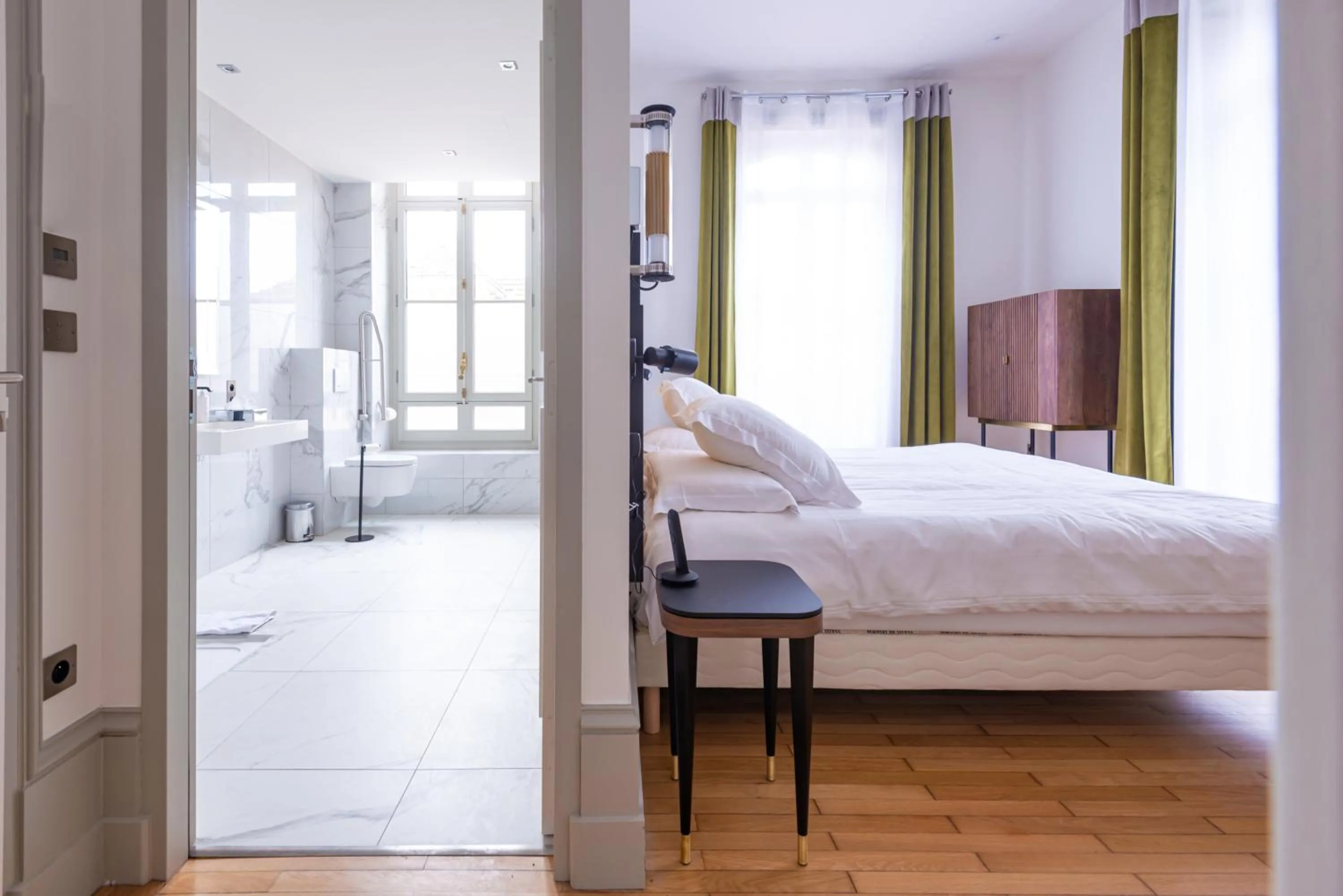 Bed in Hôtel Mille Pas