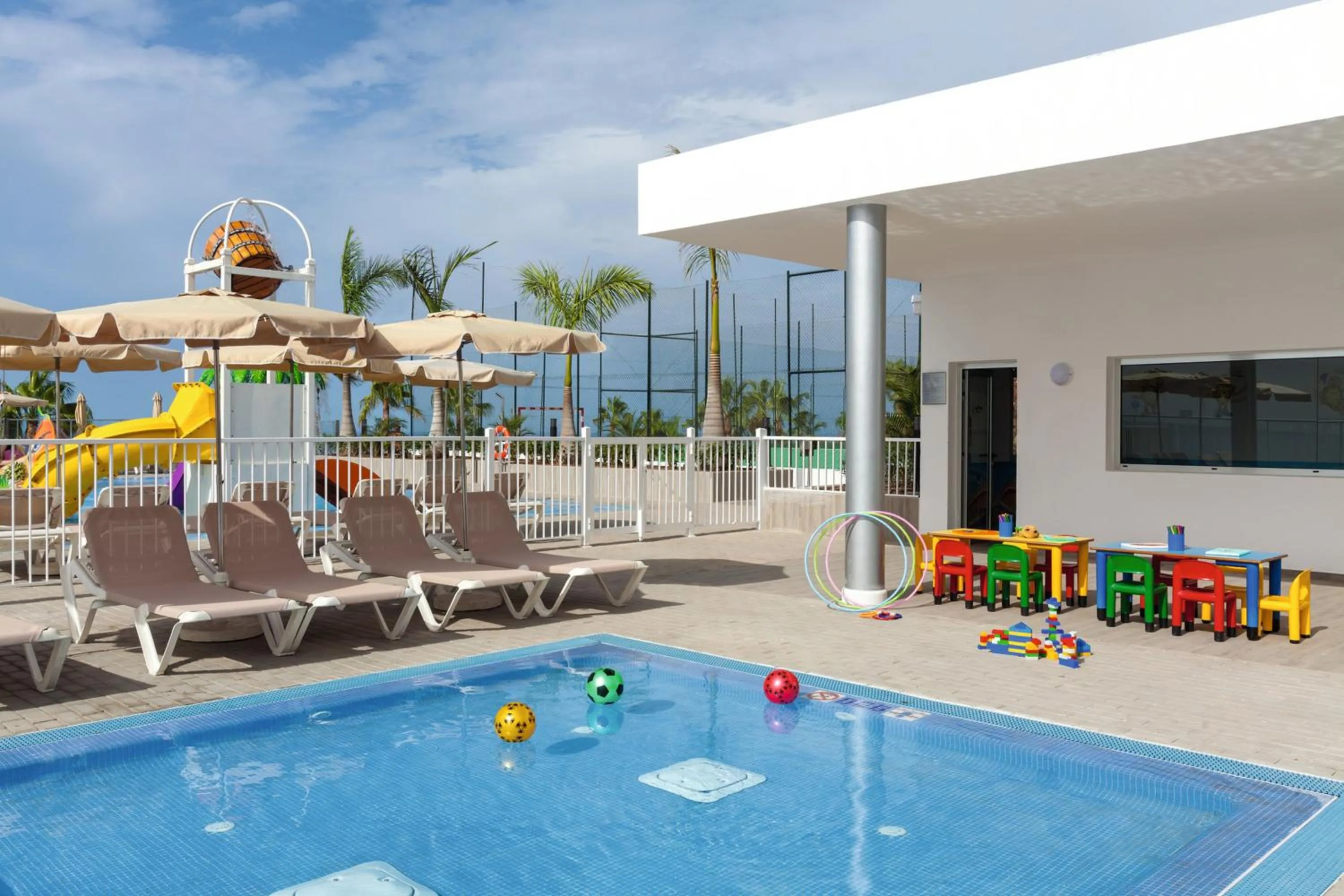 Facade/entrance in Hotel Riu Vistamar Gran Canaria - All Inclusive