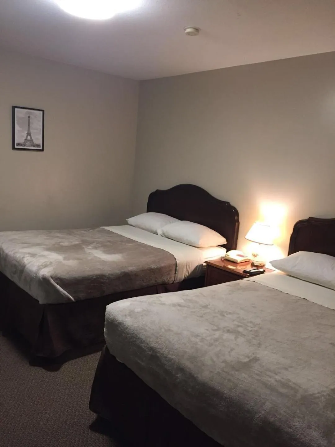 Bed in Ranchland Villa Motel